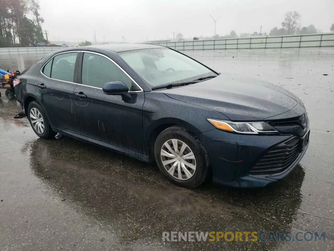 4 fotografías del automóvil dañado 4T1A11AK3LU970358 TOYOTA CAMRY 2020