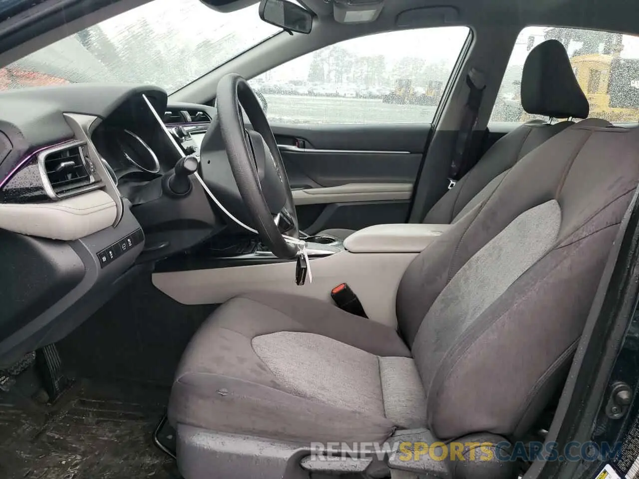 7 fotografías del automóvil dañado 4T1A11AK3LU970358 TOYOTA CAMRY 2020