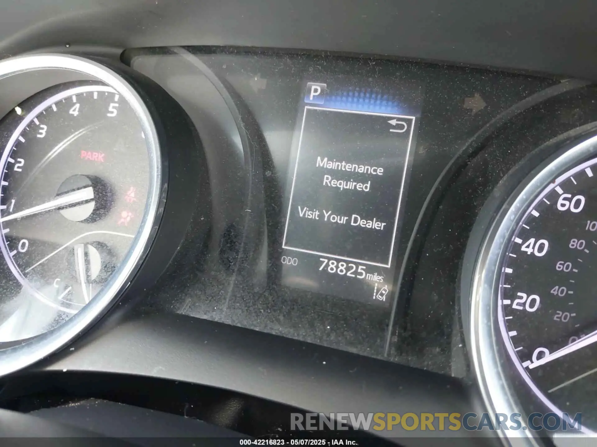 7 fotografías del automóvil dañado 4T1A11AKXLU882570 TOYOTA CAMRY 2020