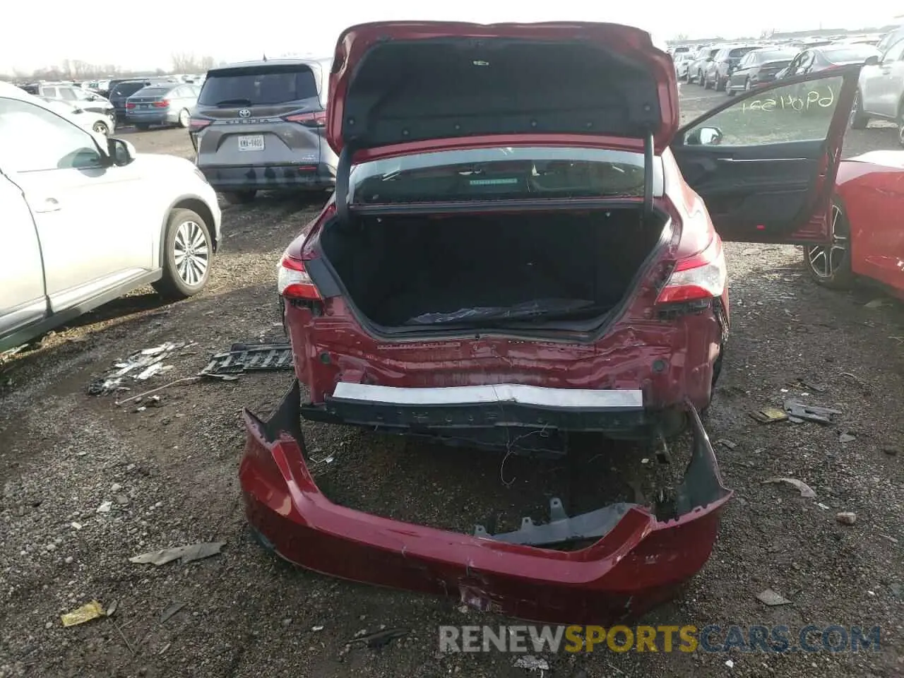 9 fotografías del automóvil dañado 4T1C11AK0LU333081 TOYOTA CAMRY 2020