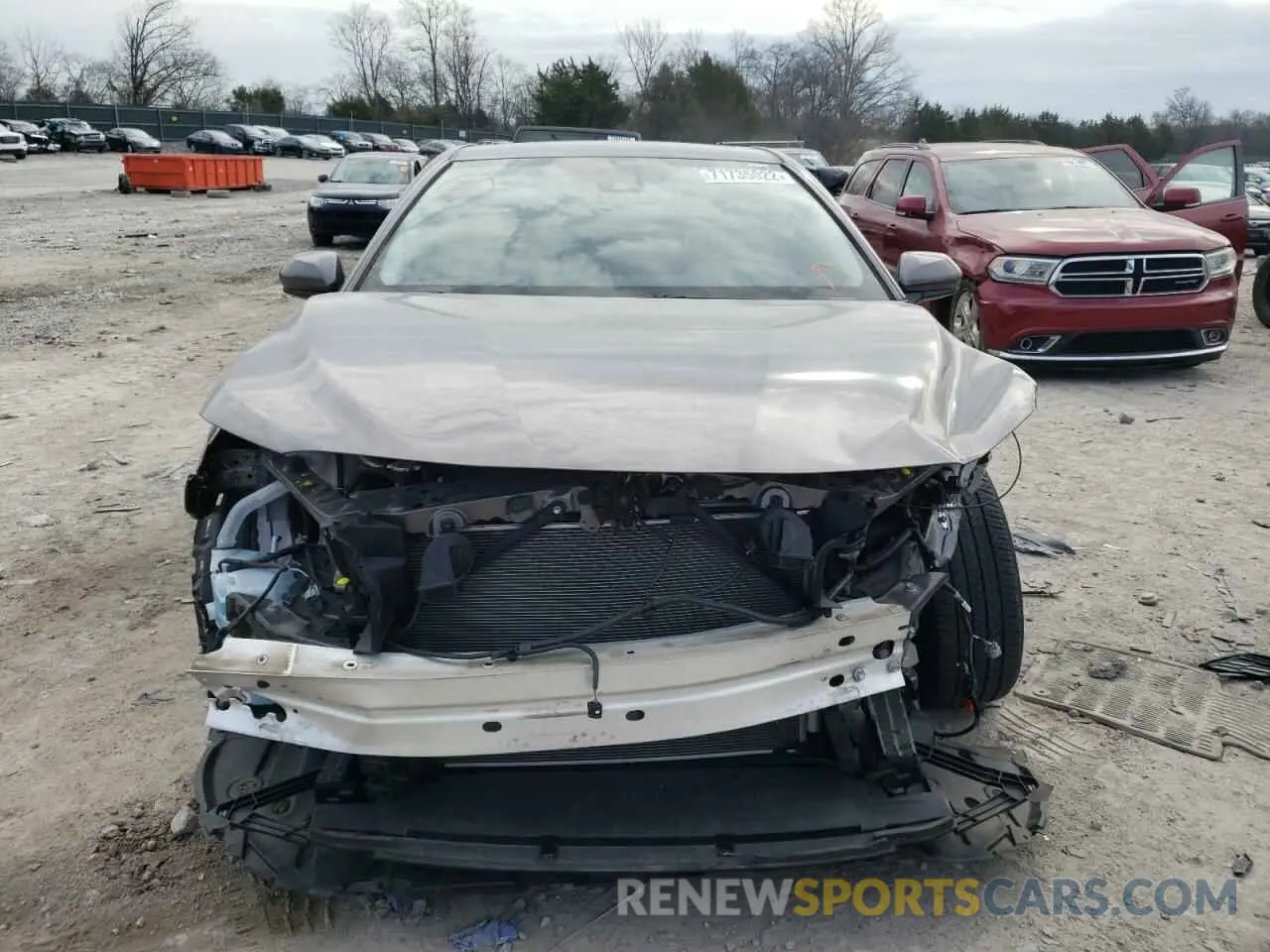 5 fotografías del automóvil dañado 4T1C11AK0LU365397 TOYOTA CAMRY 2020