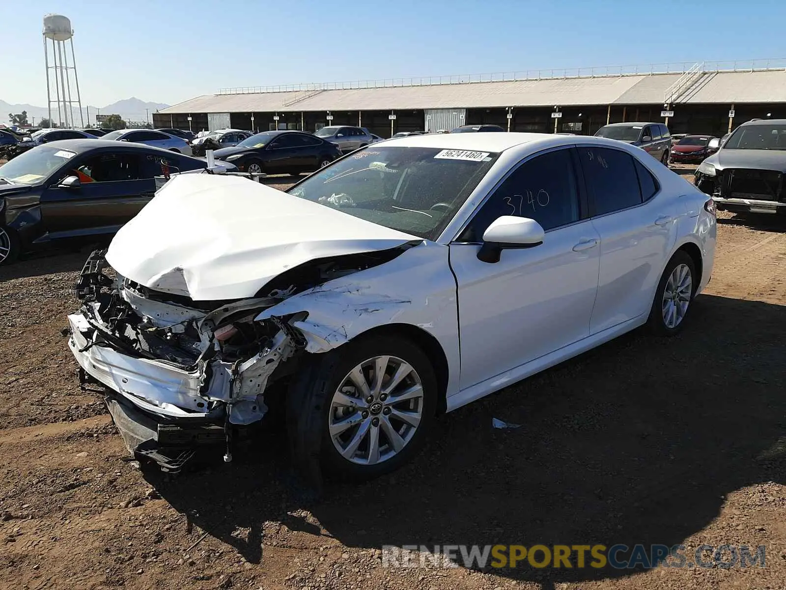 2 fotografías del automóvil dañado 4T1C11AK0LU377985 TOYOTA CAMRY 2020