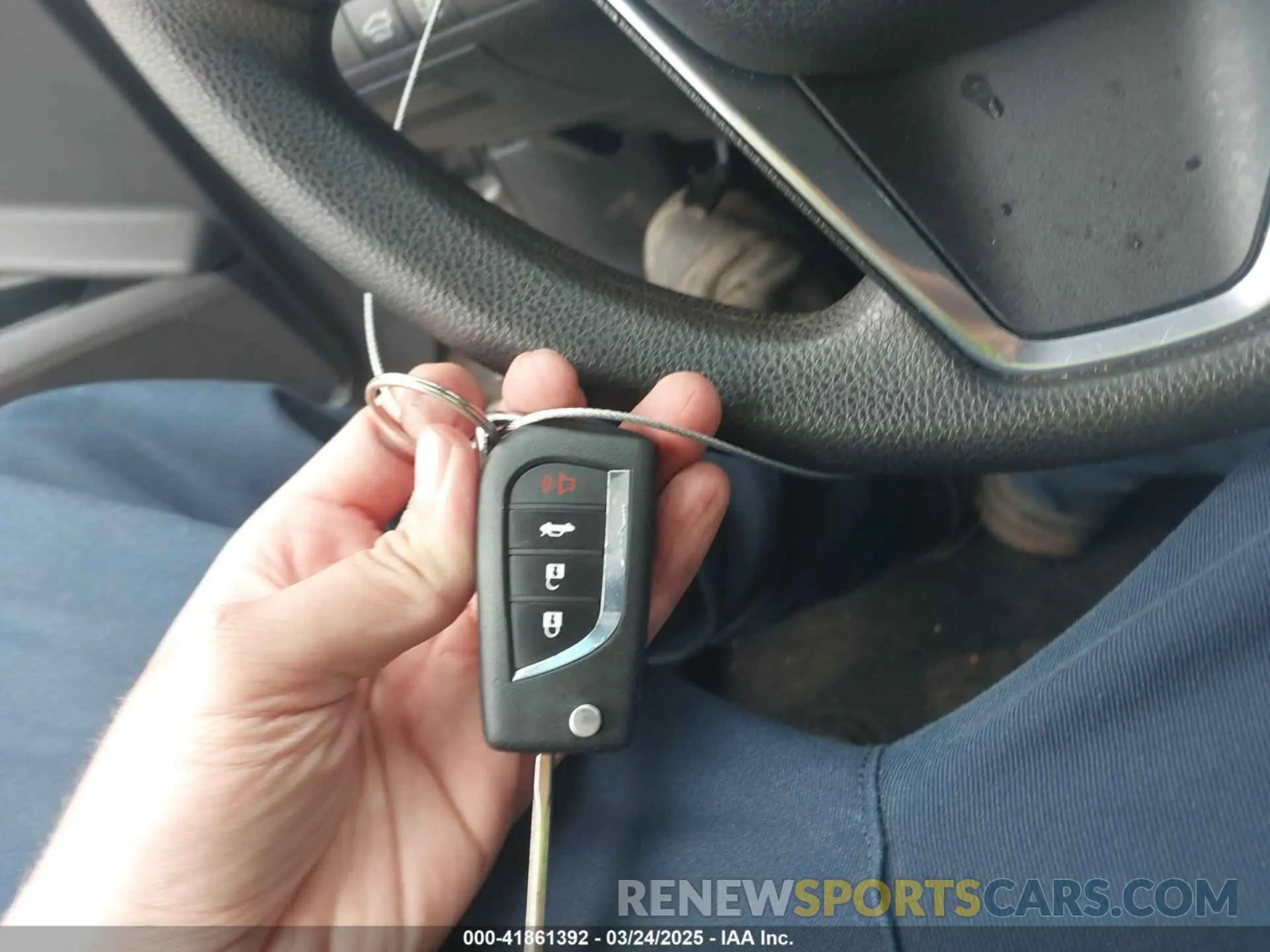 11 fotografías del automóvil dañado 4T1C11AK0LU400052 TOYOTA CAMRY 2020