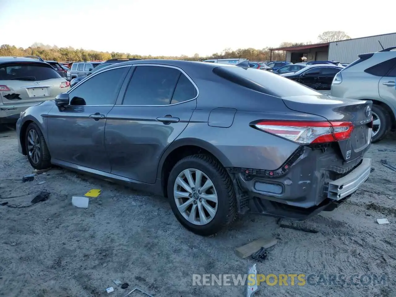2 fotografías del automóvil dañado 4T1C11AK0LU898592 TOYOTA CAMRY 2020