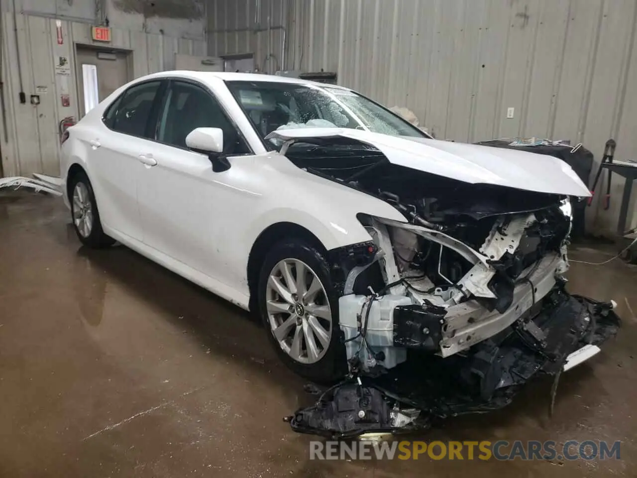 4 fotografías del automóvil dañado 4T1C11AK0LU915391 TOYOTA CAMRY 2020