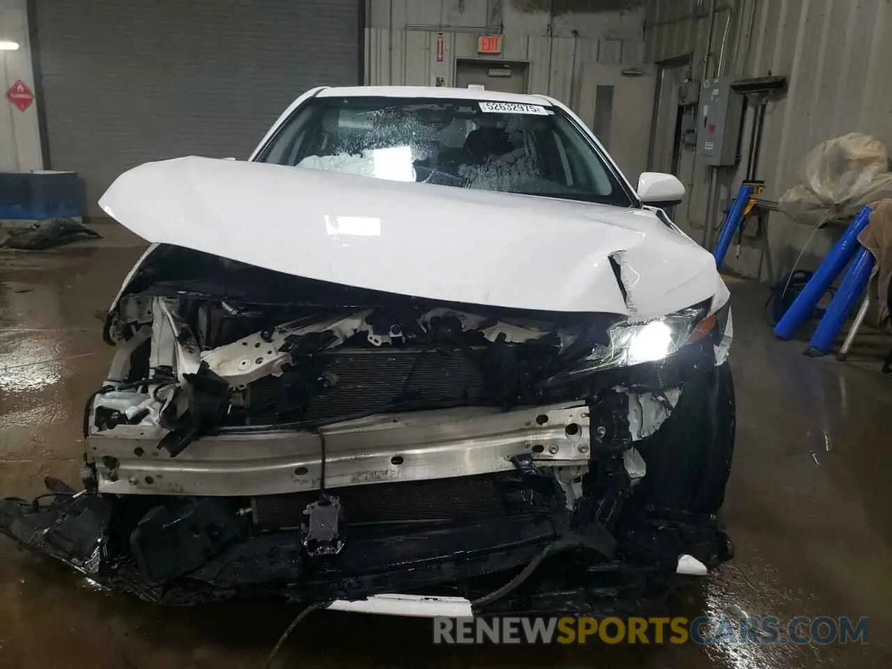 5 fotografías del automóvil dañado 4T1C11AK0LU915391 TOYOTA CAMRY 2020