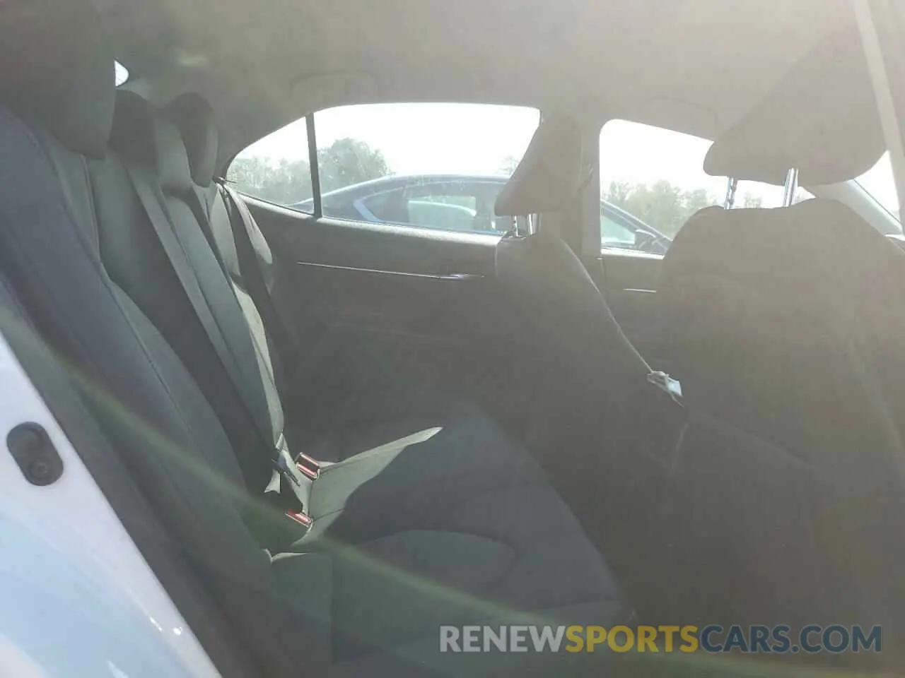 10 fotografías del automóvil dañado 4T1C11AK0LU983187 TOYOTA CAMRY 2020