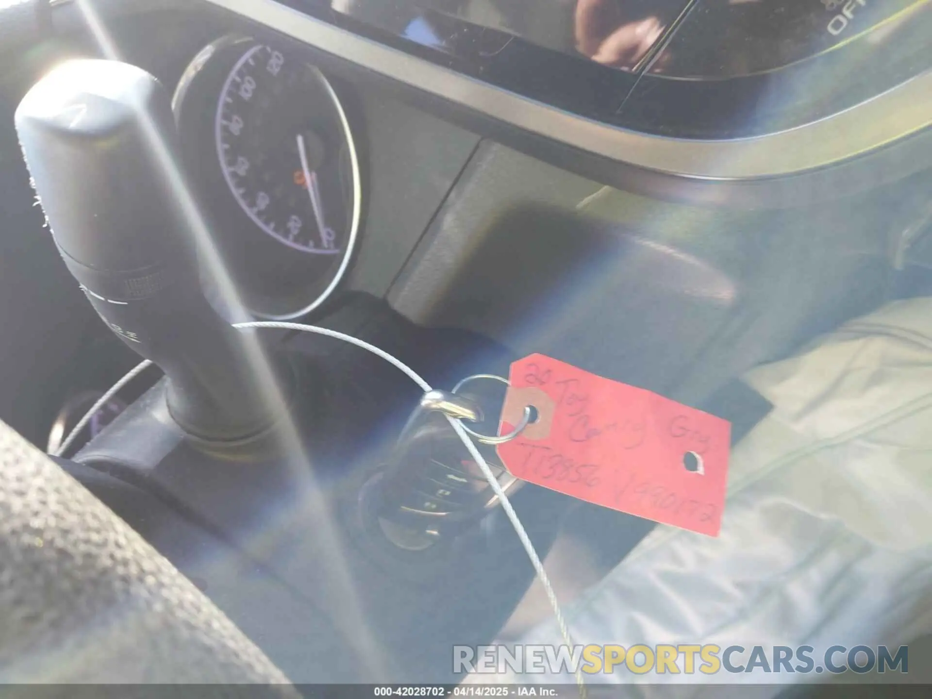 11 fotografías del automóvil dañado 4T1C11AK0LU990172 TOYOTA CAMRY 2020