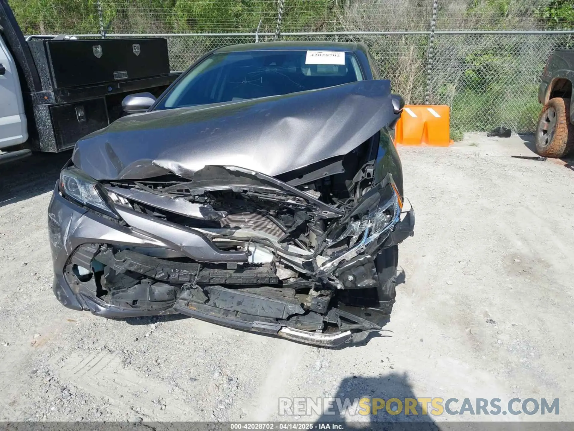 6 fotografías del automóvil dañado 4T1C11AK0LU990172 TOYOTA CAMRY 2020
