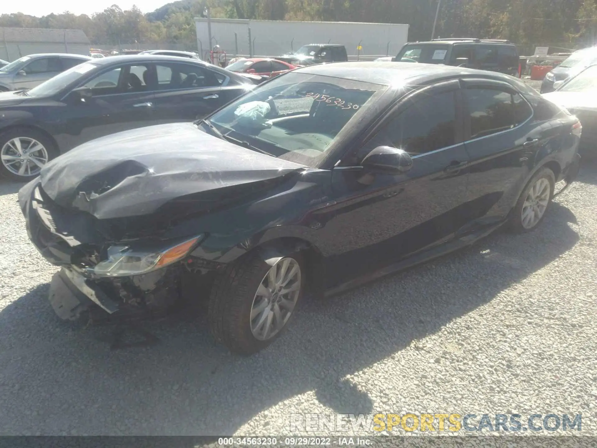 2 fotografías del automóvil dañado 4T1C11AK0LU993184 TOYOTA CAMRY 2020