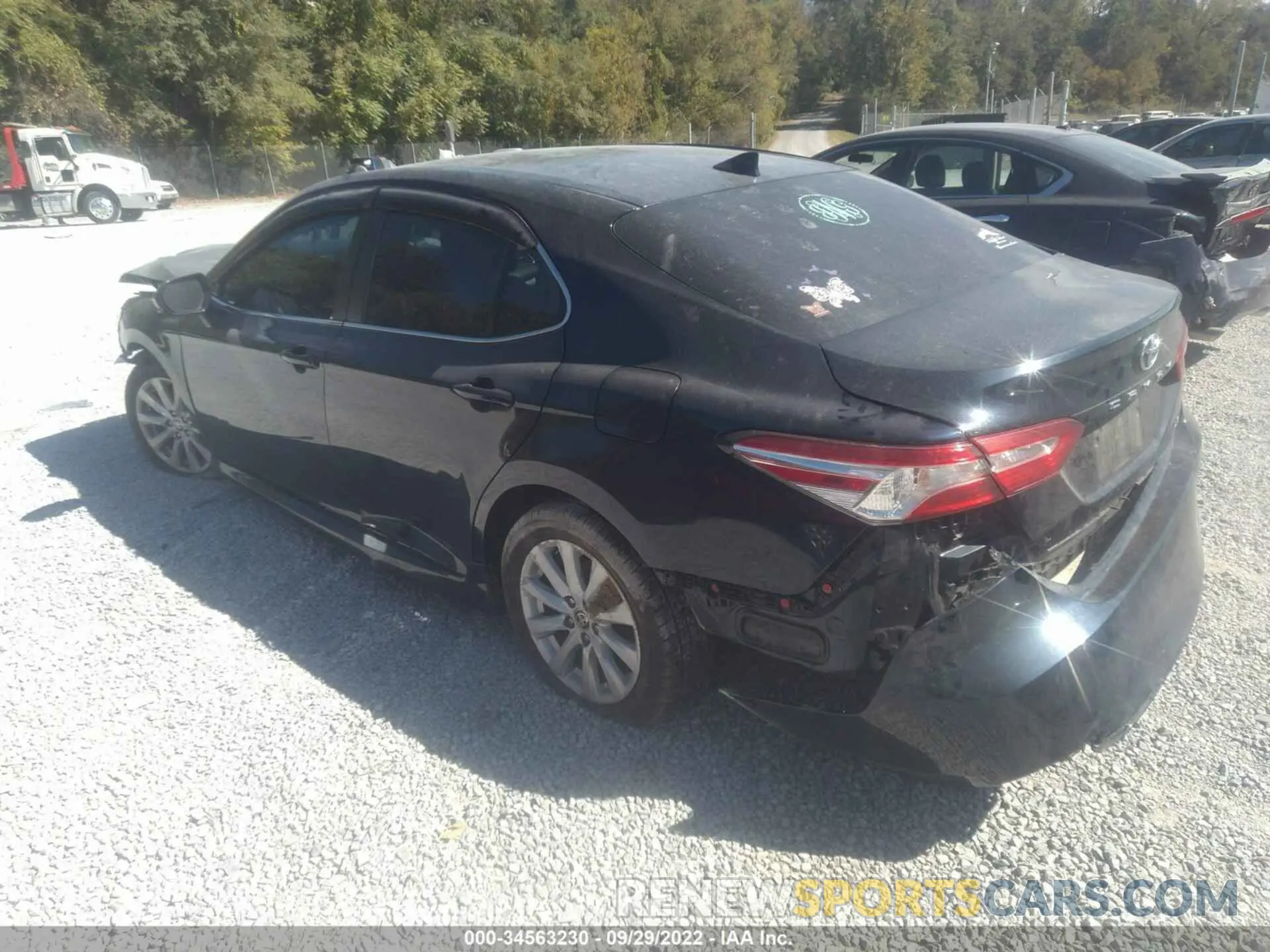 3 fotografías del automóvil dañado 4T1C11AK0LU993184 TOYOTA CAMRY 2020