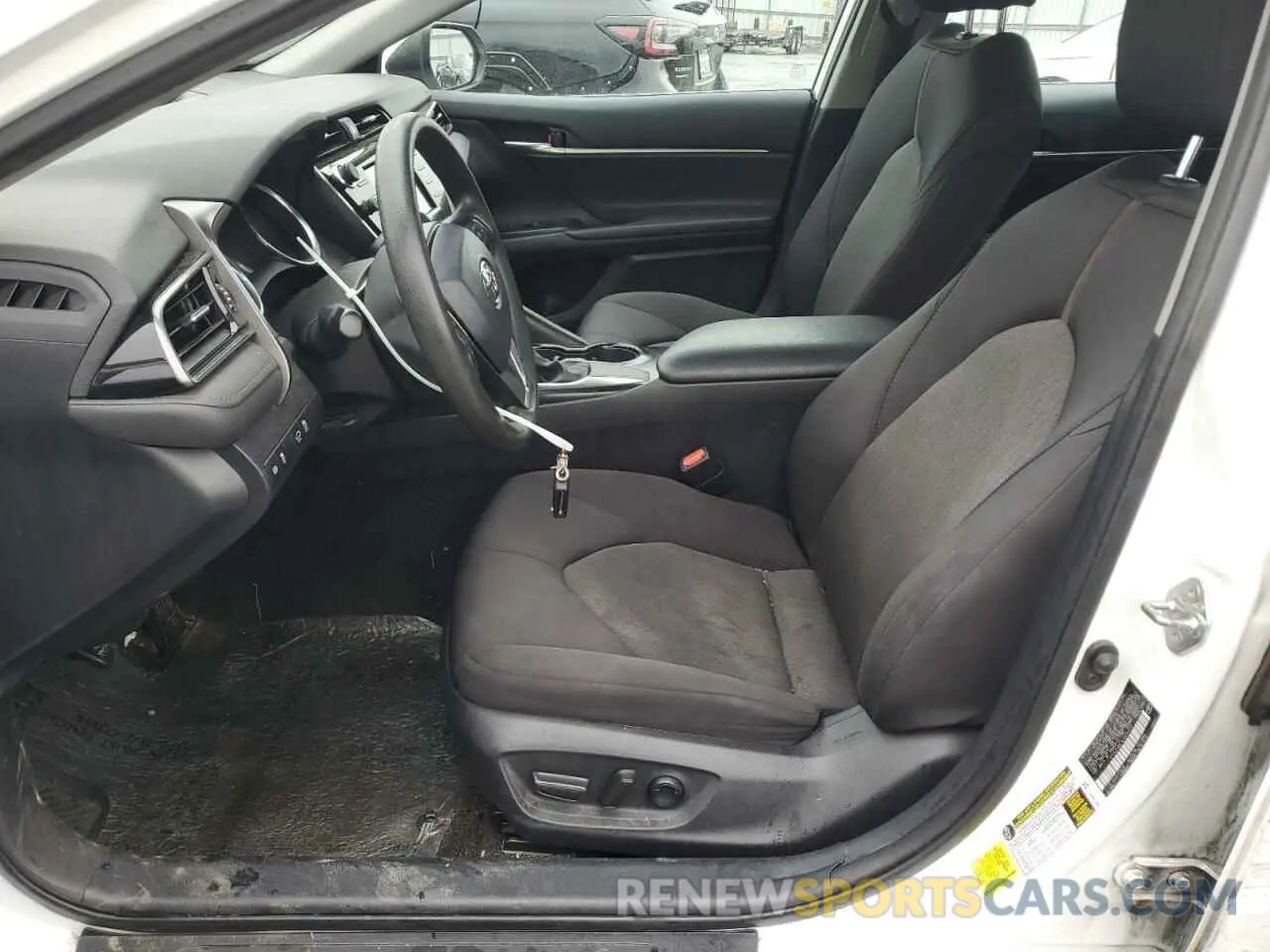 7 fotografías del automóvil dañado 4T1C11AK1LU334272 TOYOTA CAMRY 2020