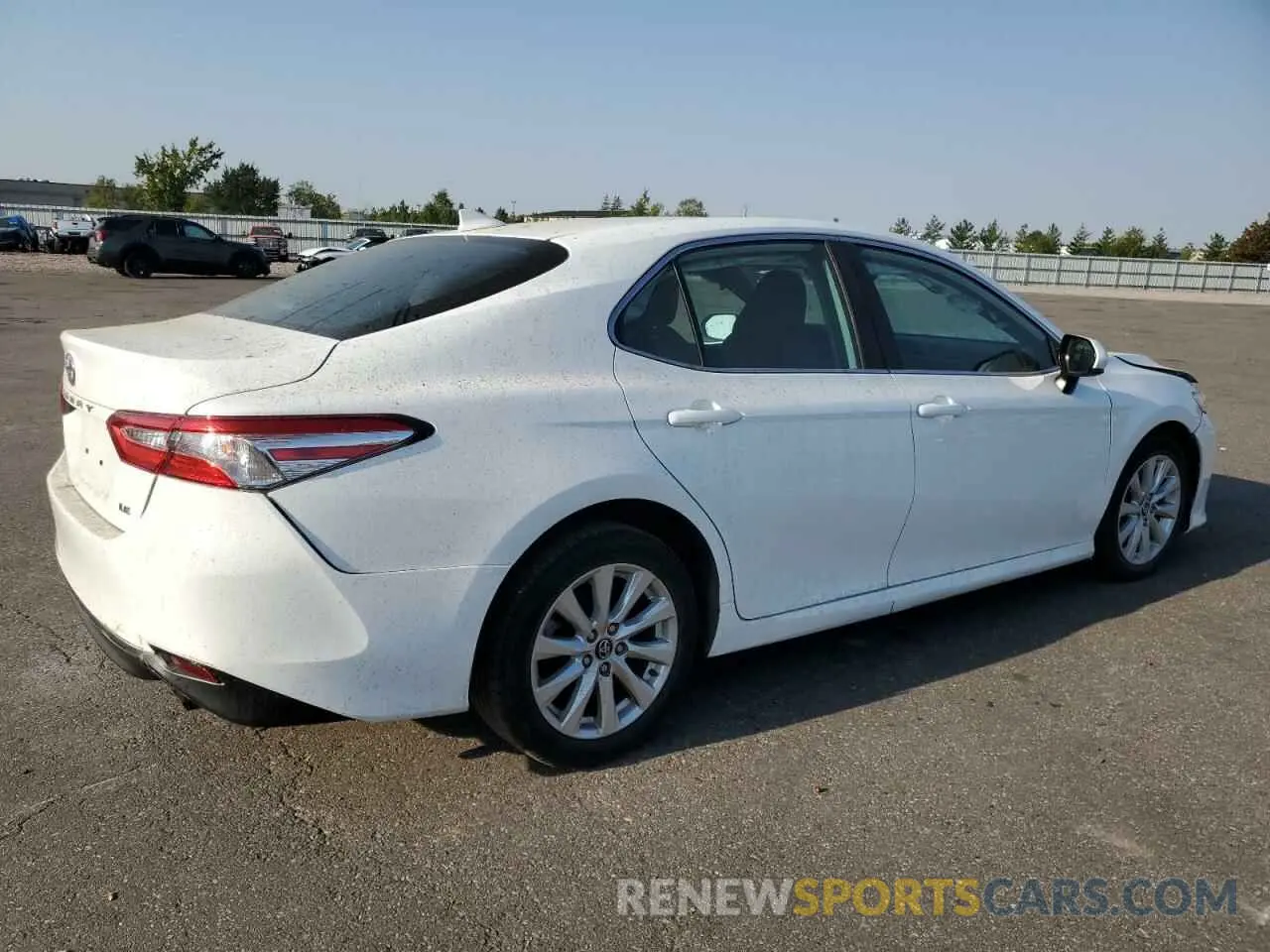3 fotografías del automóvil dañado 4T1C11AK1LU343828 TOYOTA CAMRY 2020
