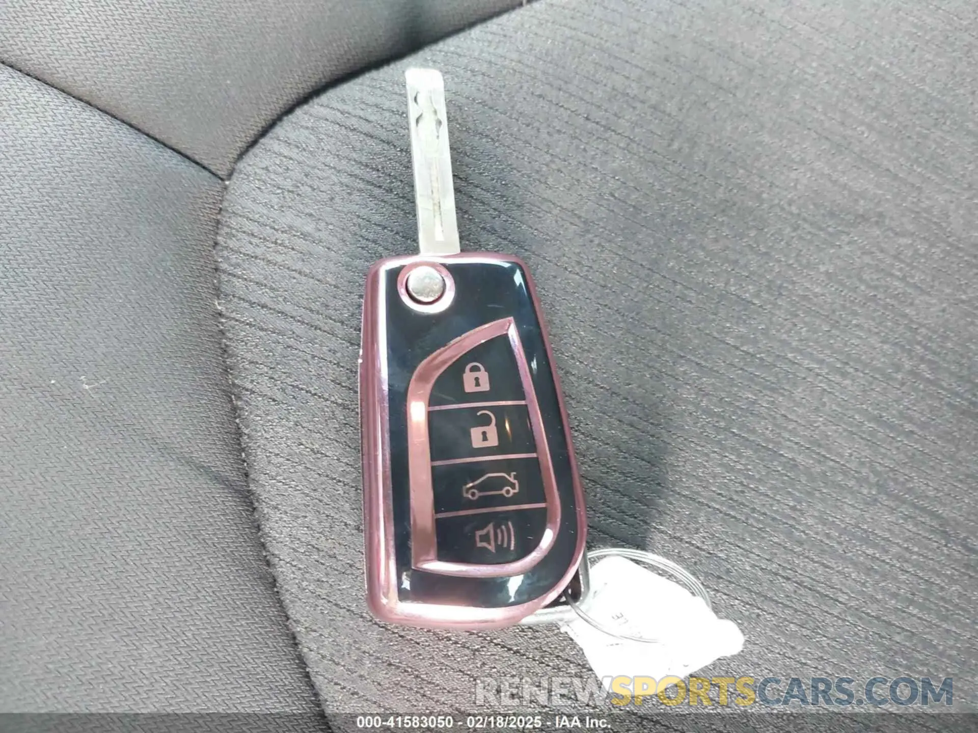 11 fotografías del automóvil dañado 4T1C11AK1LU344865 TOYOTA CAMRY 2020