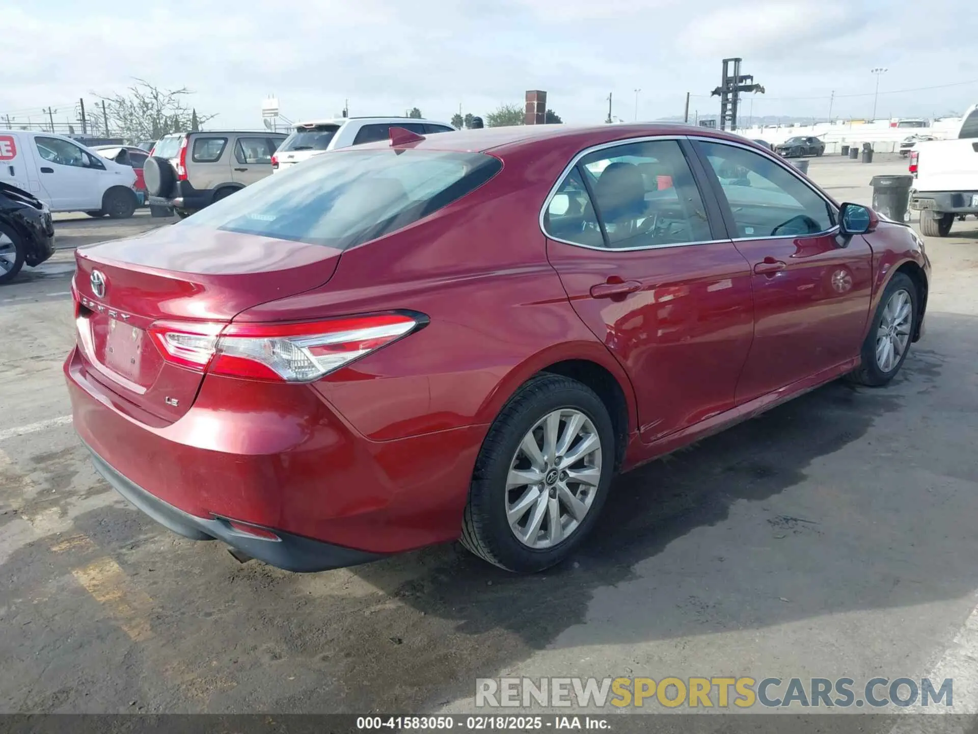 4 fotografías del automóvil dañado 4T1C11AK1LU344865 TOYOTA CAMRY 2020