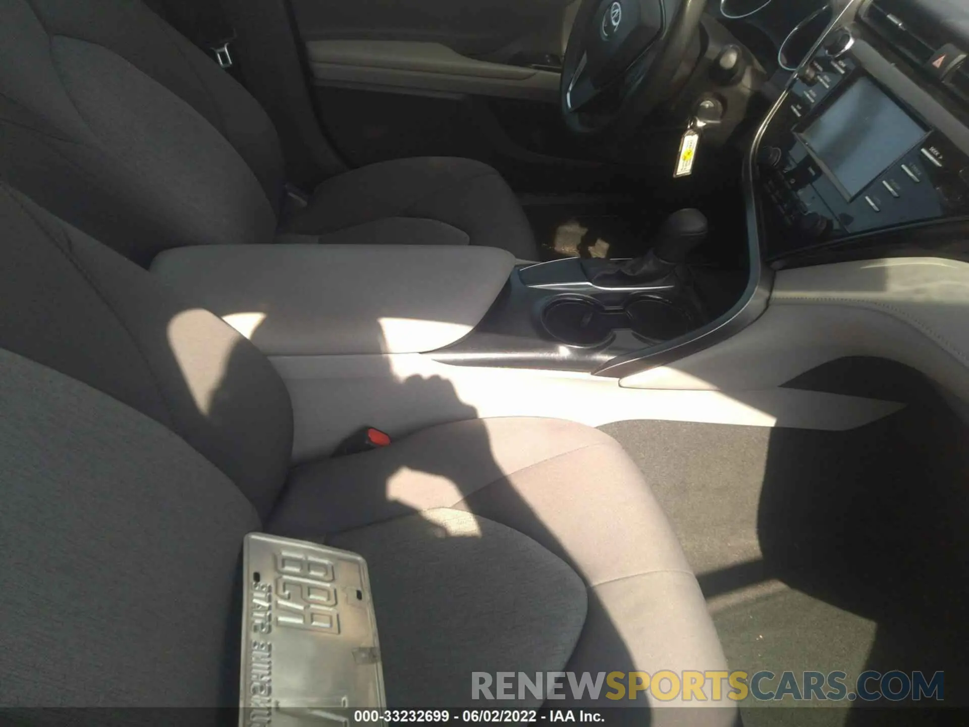 5 fotografías del automóvil dañado 4T1C11AK1LU346969 TOYOTA CAMRY 2020