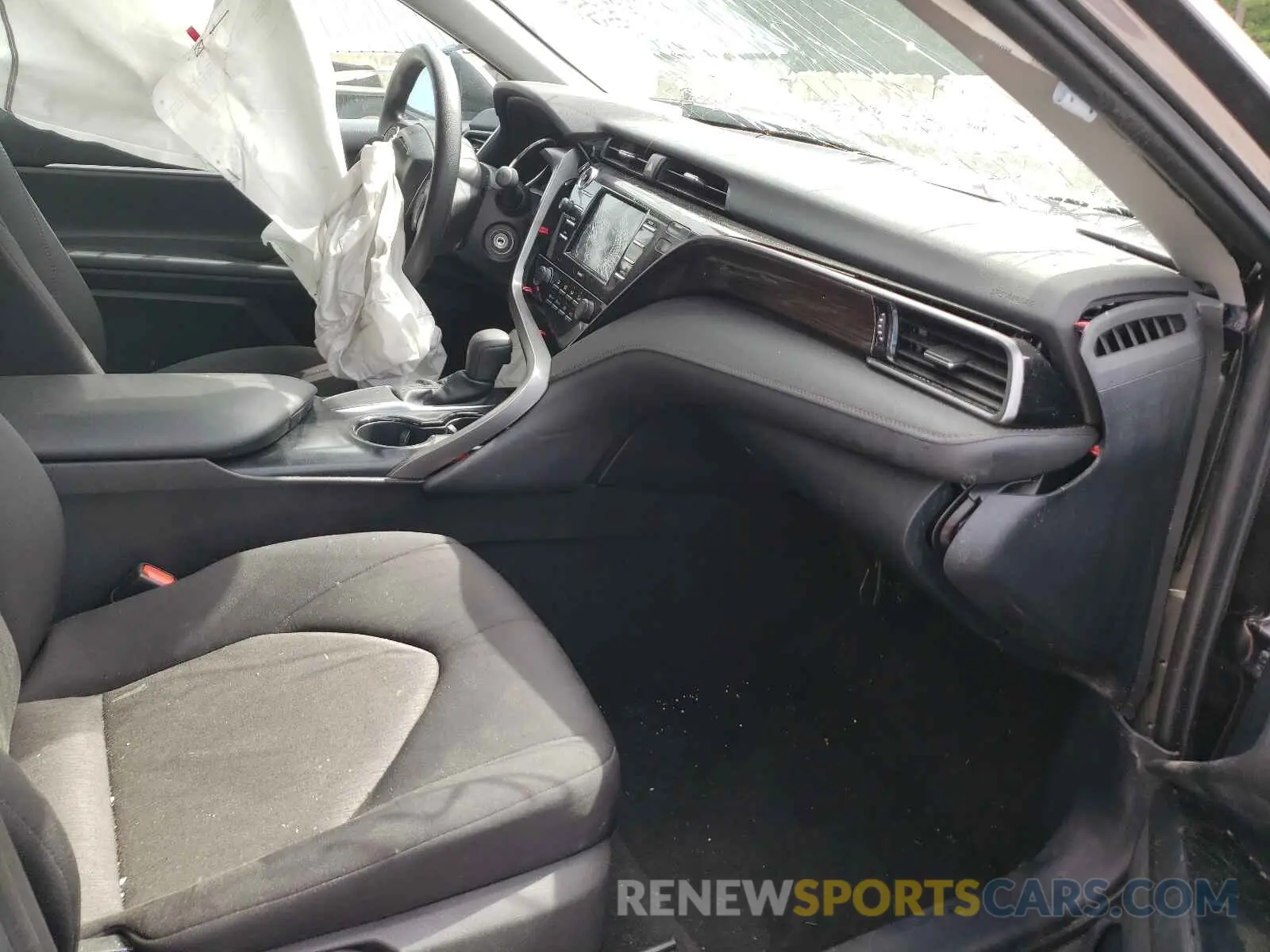 5 fotografías del automóvil dañado 4T1C11AK1LU349323 TOYOTA CAMRY 2020