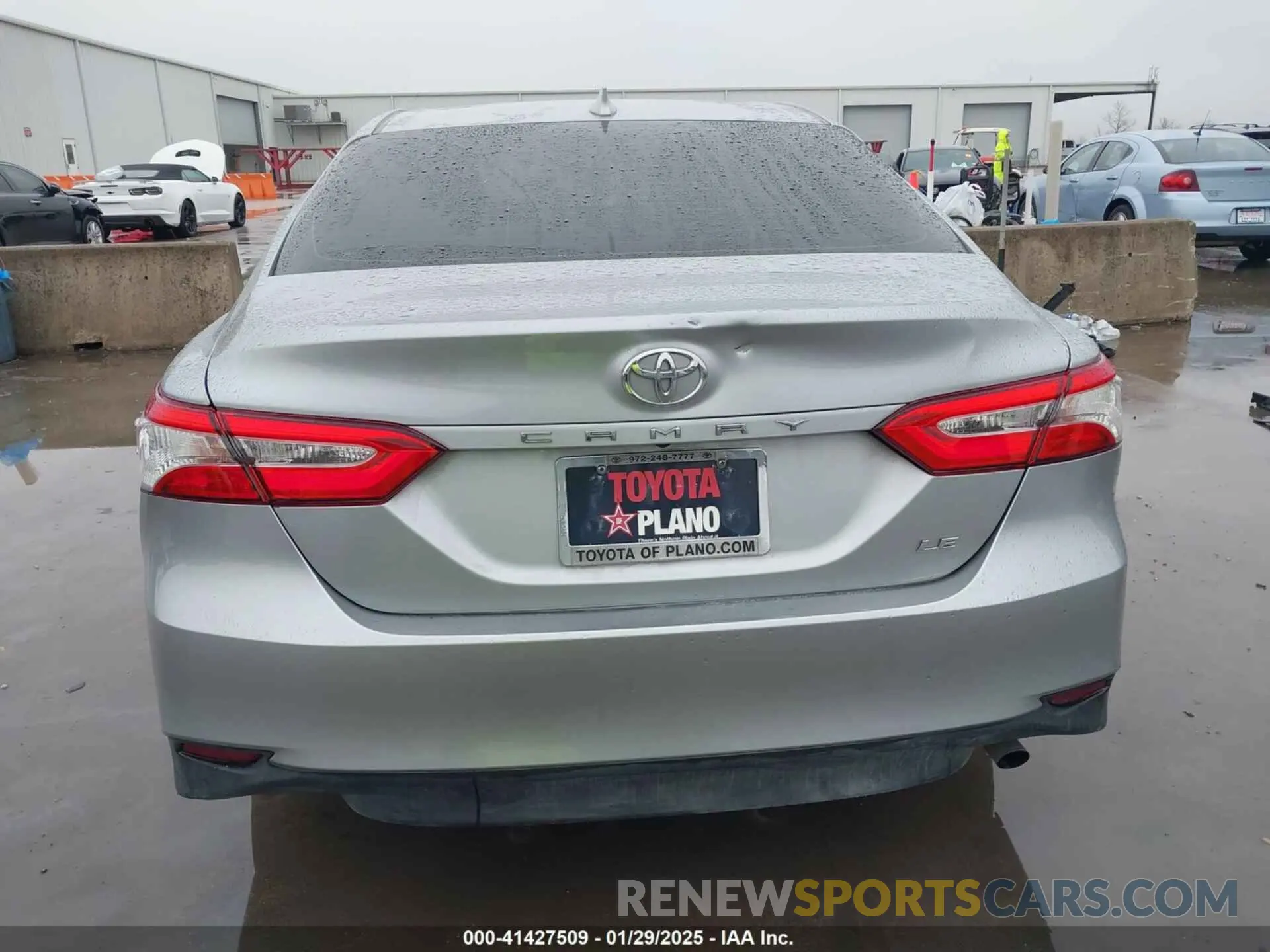 18 fotografías del automóvil dañado 4T1C11AK1LU382855 TOYOTA CAMRY 2020