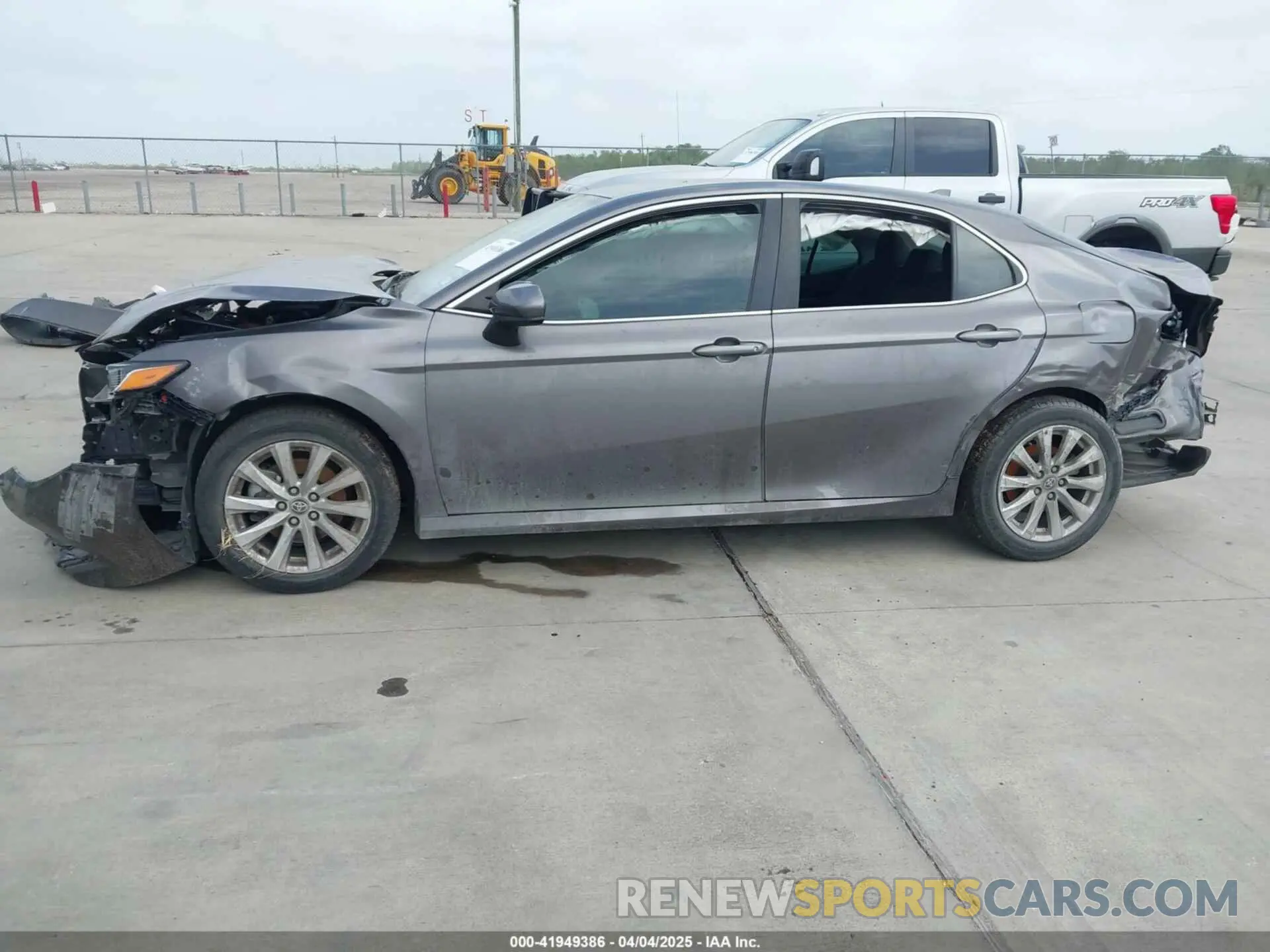 13 fotografías del automóvil dañado 4T1C11AK1LU505201 TOYOTA CAMRY 2020