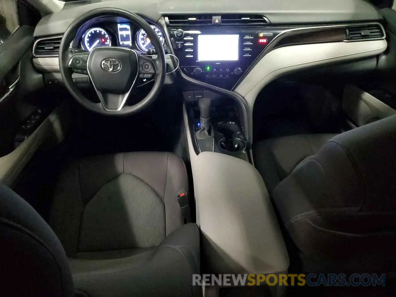 8 fotografías del automóvil dañado 4T1C11AK1LU878769 TOYOTA CAMRY 2020