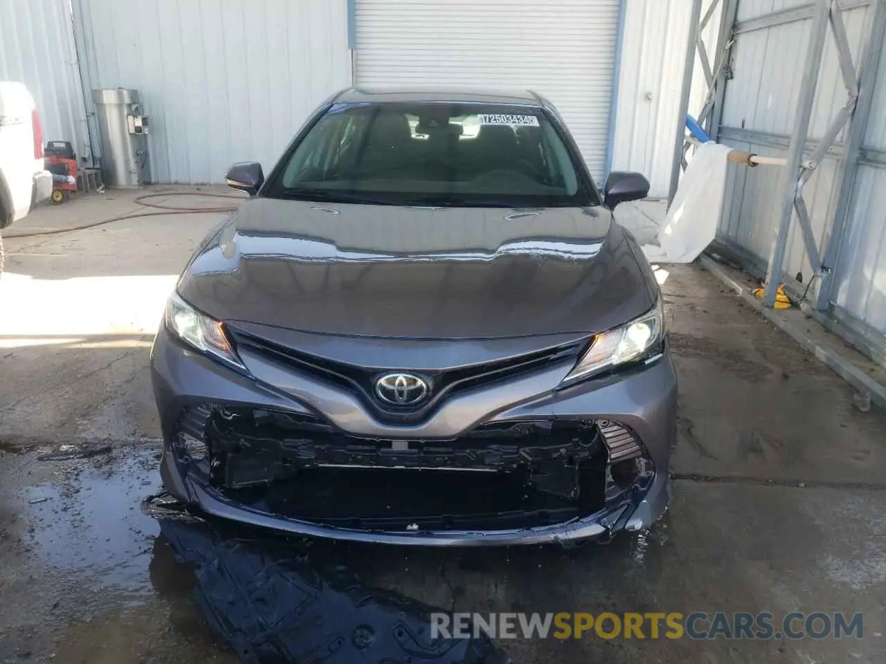 5 fotografías del automóvil dañado 4T1C11AK1LU918963 TOYOTA CAMRY 2020