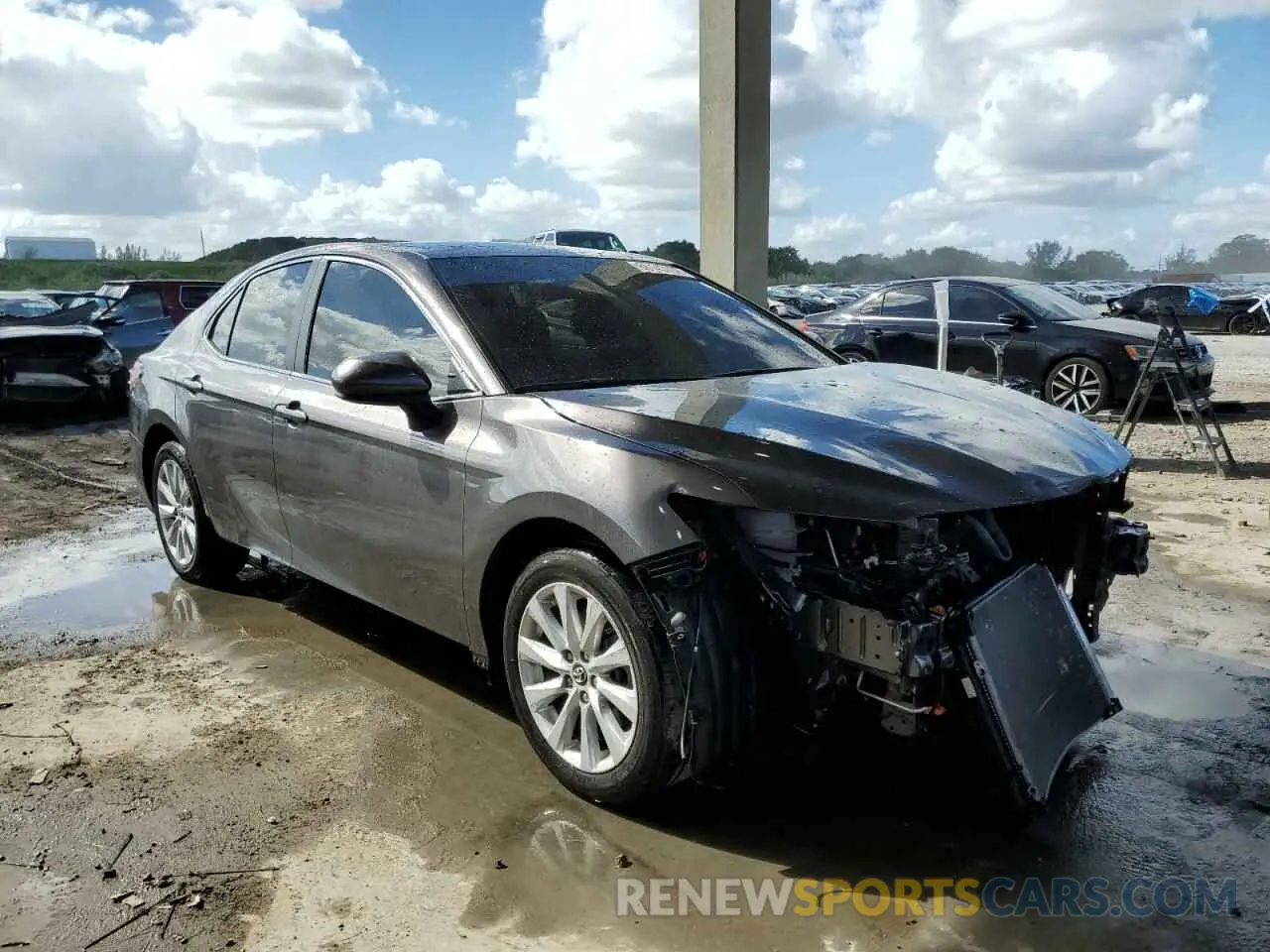 1 fotografías del automóvil dañado 4T1C11AK1LU926478 TOYOTA CAMRY 2020