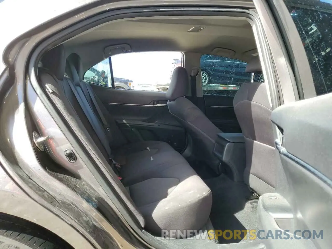 6 fotografías del automóvil dañado 4T1C11AK1LU926478 TOYOTA CAMRY 2020