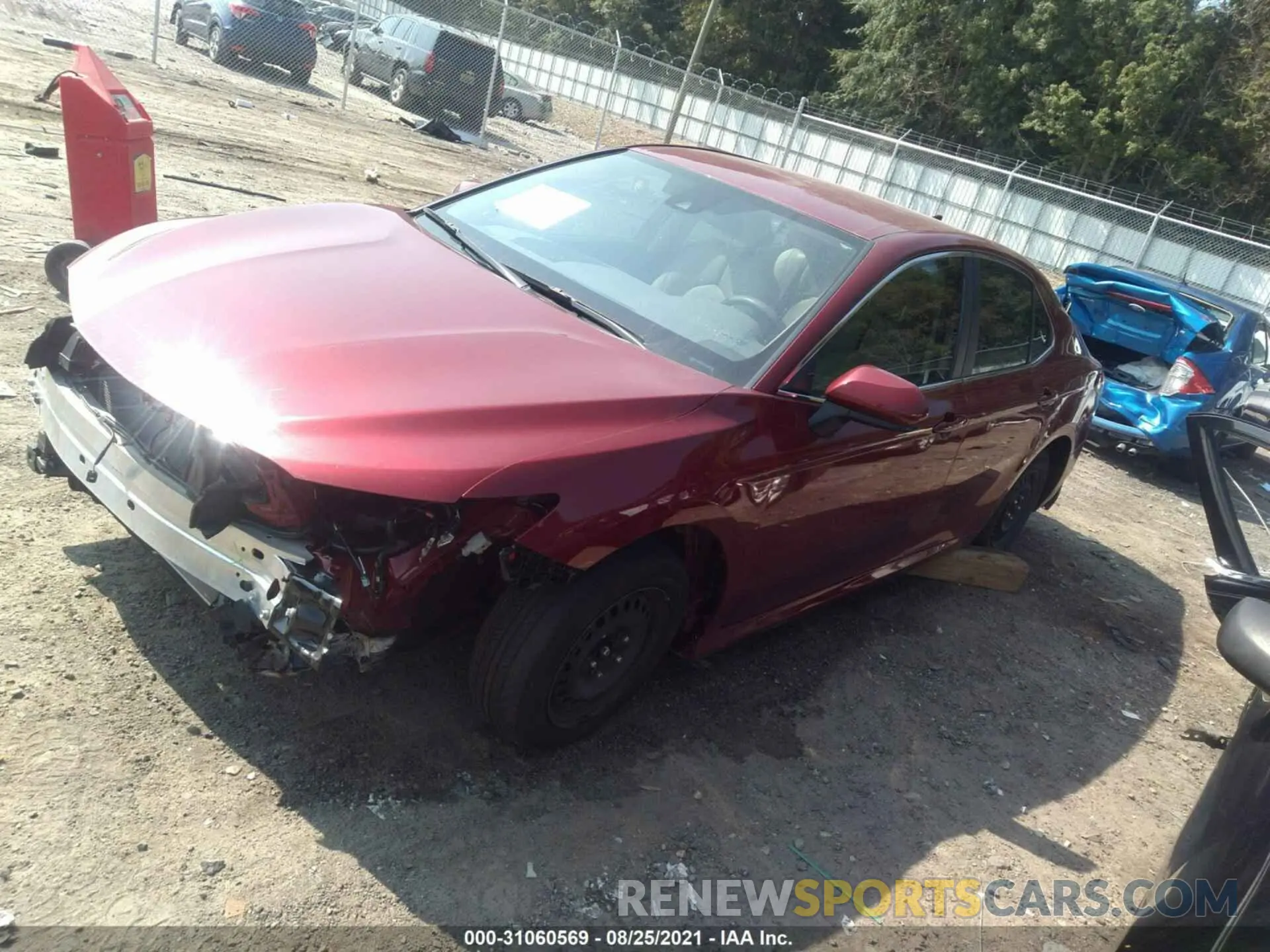2 fotografías del automóvil dañado 4T1C11AK1LU968441 TOYOTA CAMRY 2020