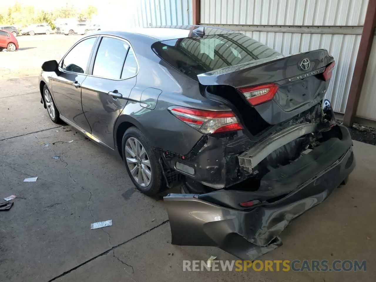 3 fotografías del automóvil dañado 4T1C11AK1LU986292 TOYOTA CAMRY 2020
