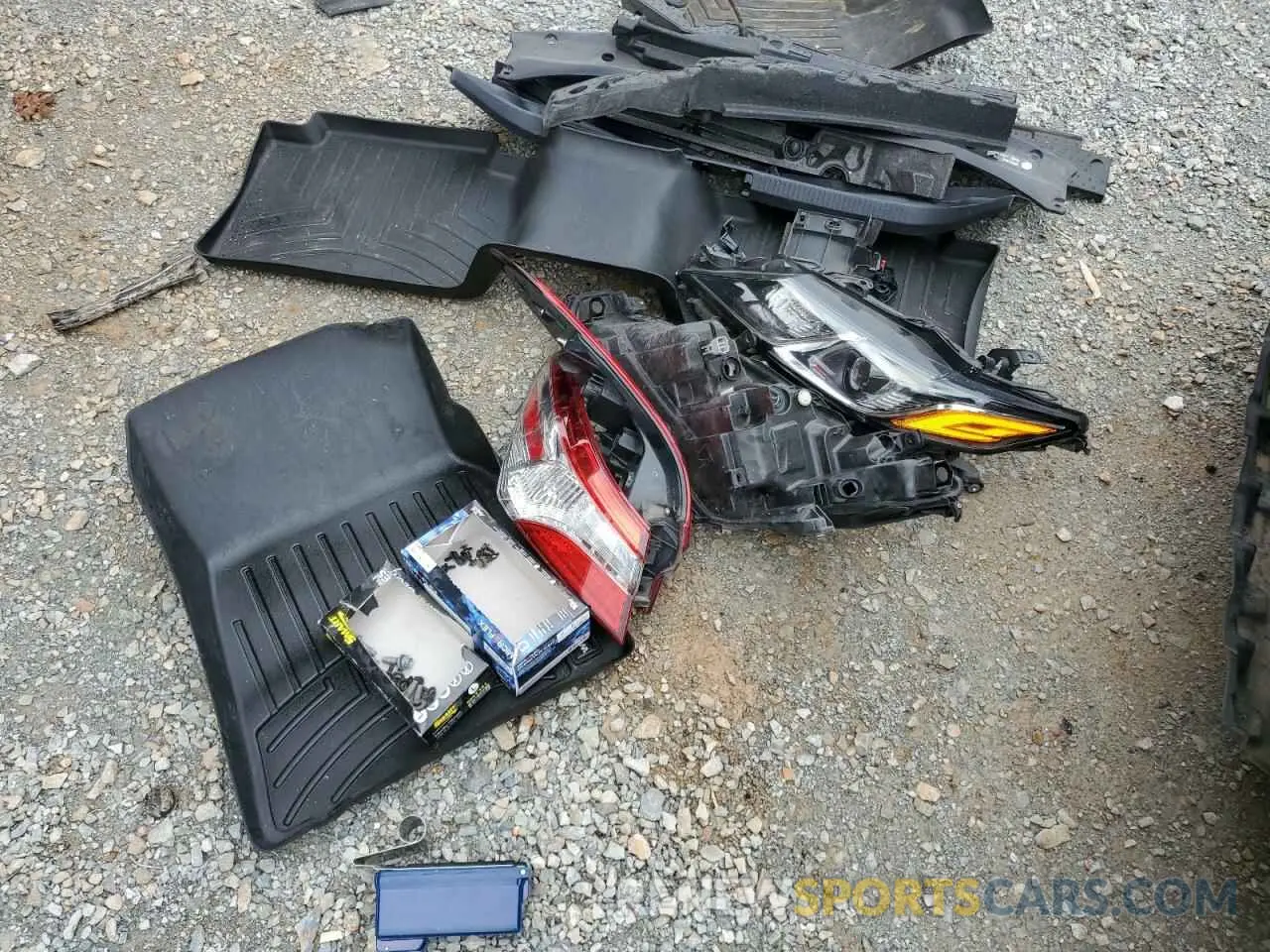 14 fotografías del automóvil dañado 4T1C11AK2LU331686 TOYOTA CAMRY 2020