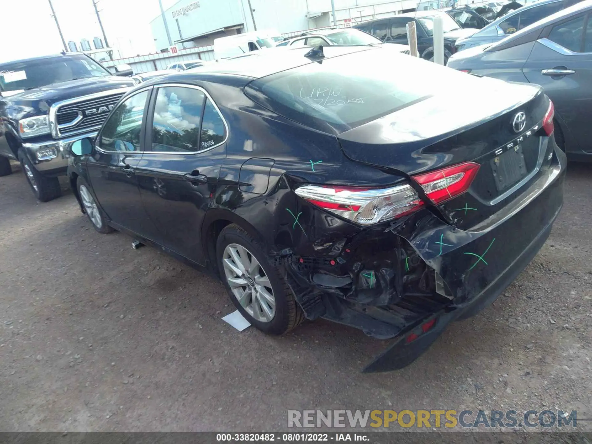 3 fotografías del automóvil dañado 4T1C11AK2LU342431 TOYOTA CAMRY 2020