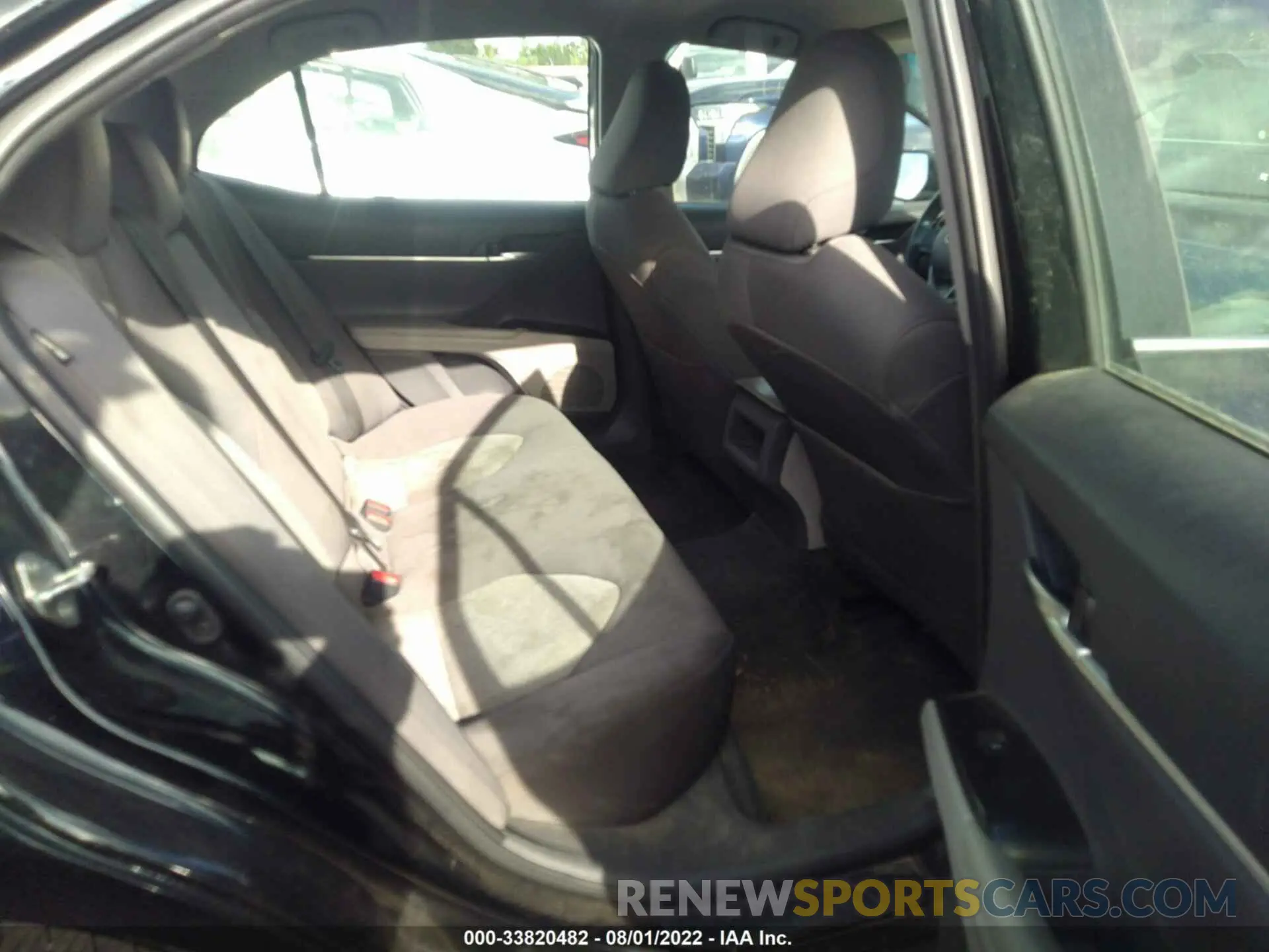 8 fotografías del automóvil dañado 4T1C11AK2LU342431 TOYOTA CAMRY 2020