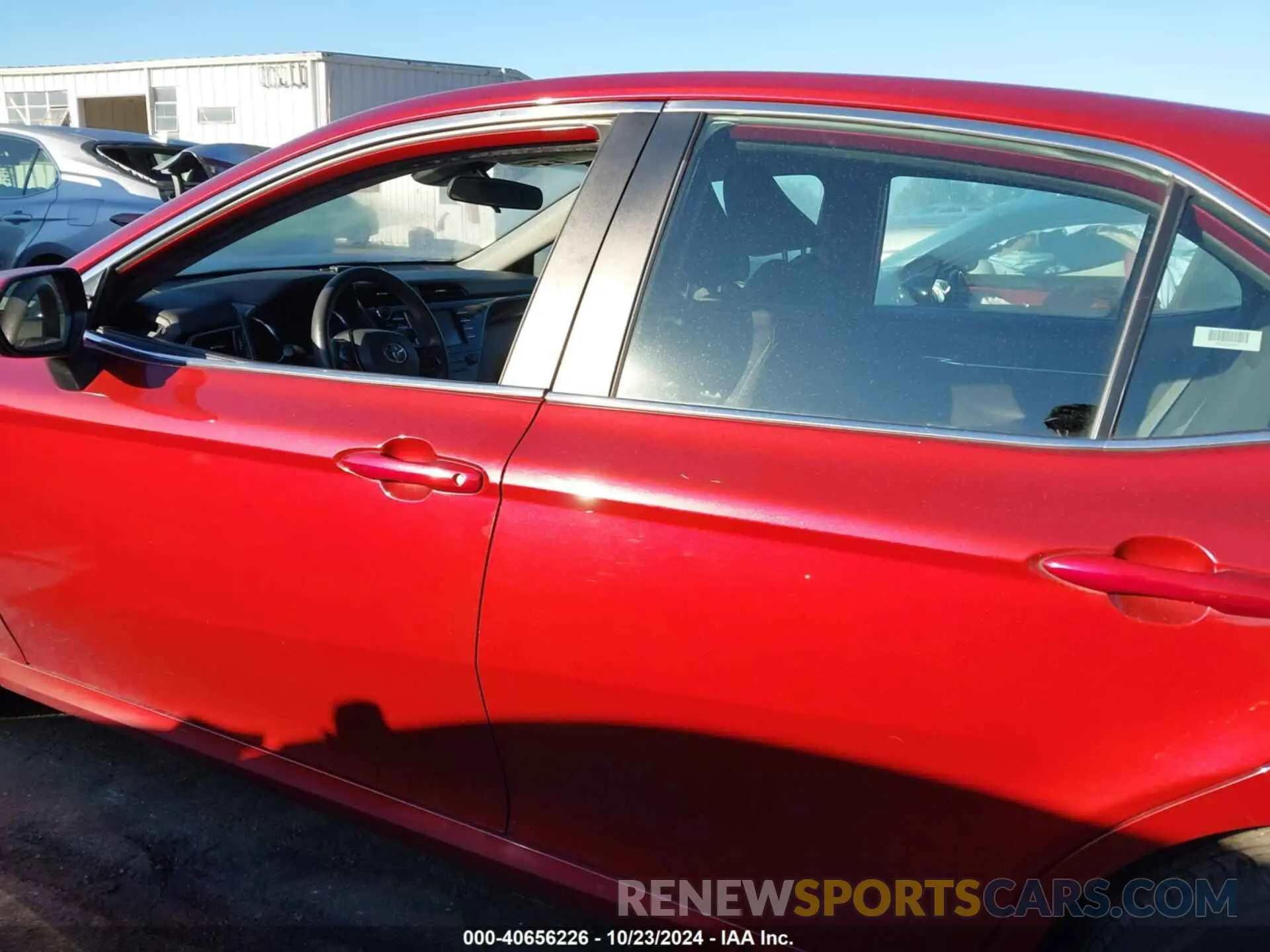 14 fotografías del automóvil dañado 4T1C11AK2LU342834 TOYOTA CAMRY 2020