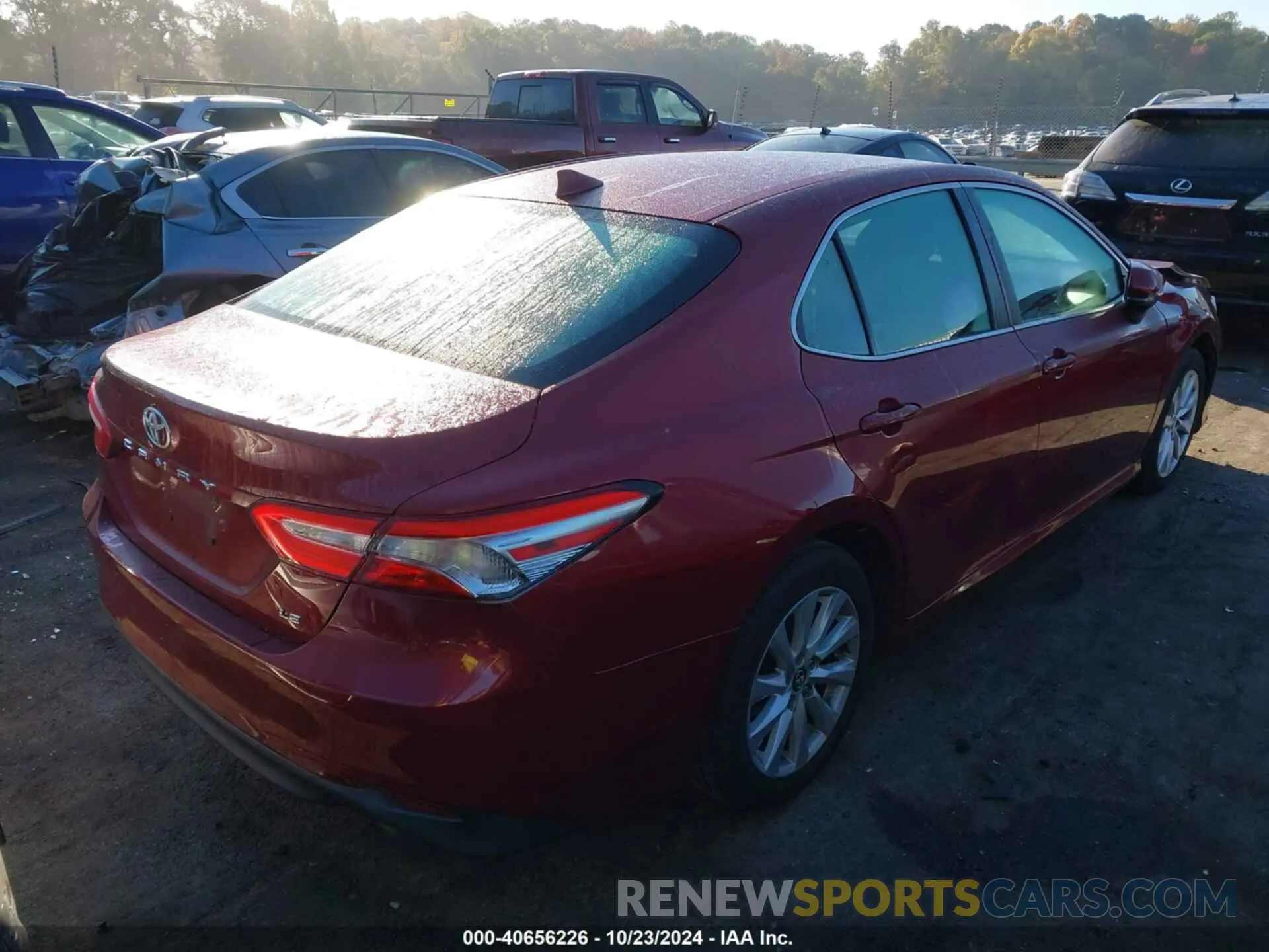 4 fotografías del automóvil dañado 4T1C11AK2LU342834 TOYOTA CAMRY 2020