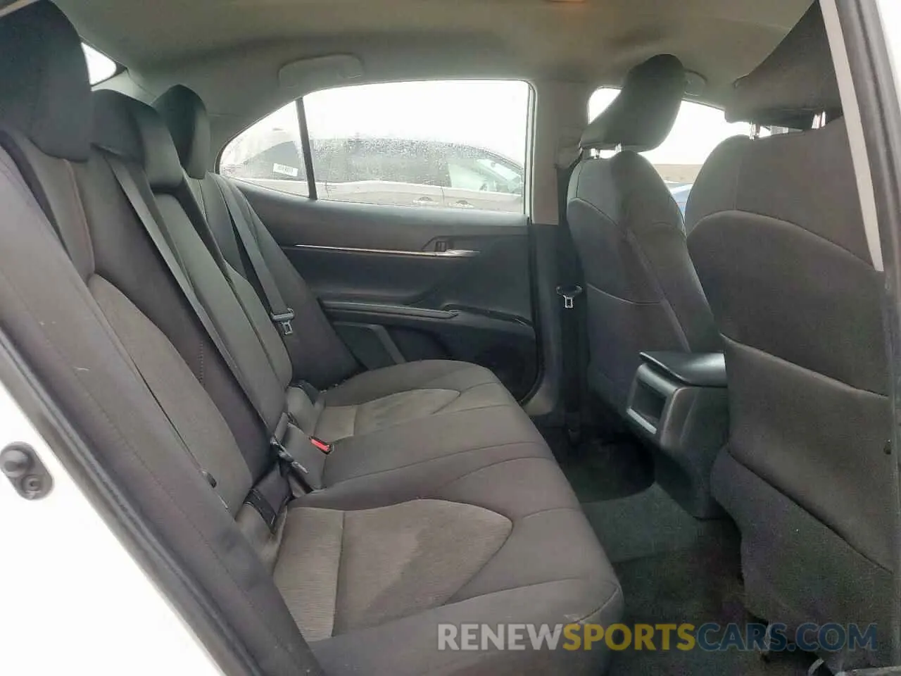 10 fotografías del automóvil dañado 4T1C11AK2LU361030 TOYOTA CAMRY 2020