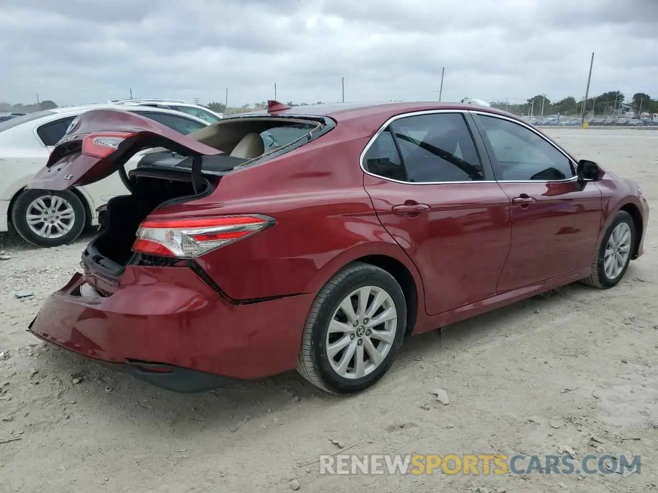 3 fotografías del automóvil dañado 4T1C11AK2LU387112 TOYOTA CAMRY 2020