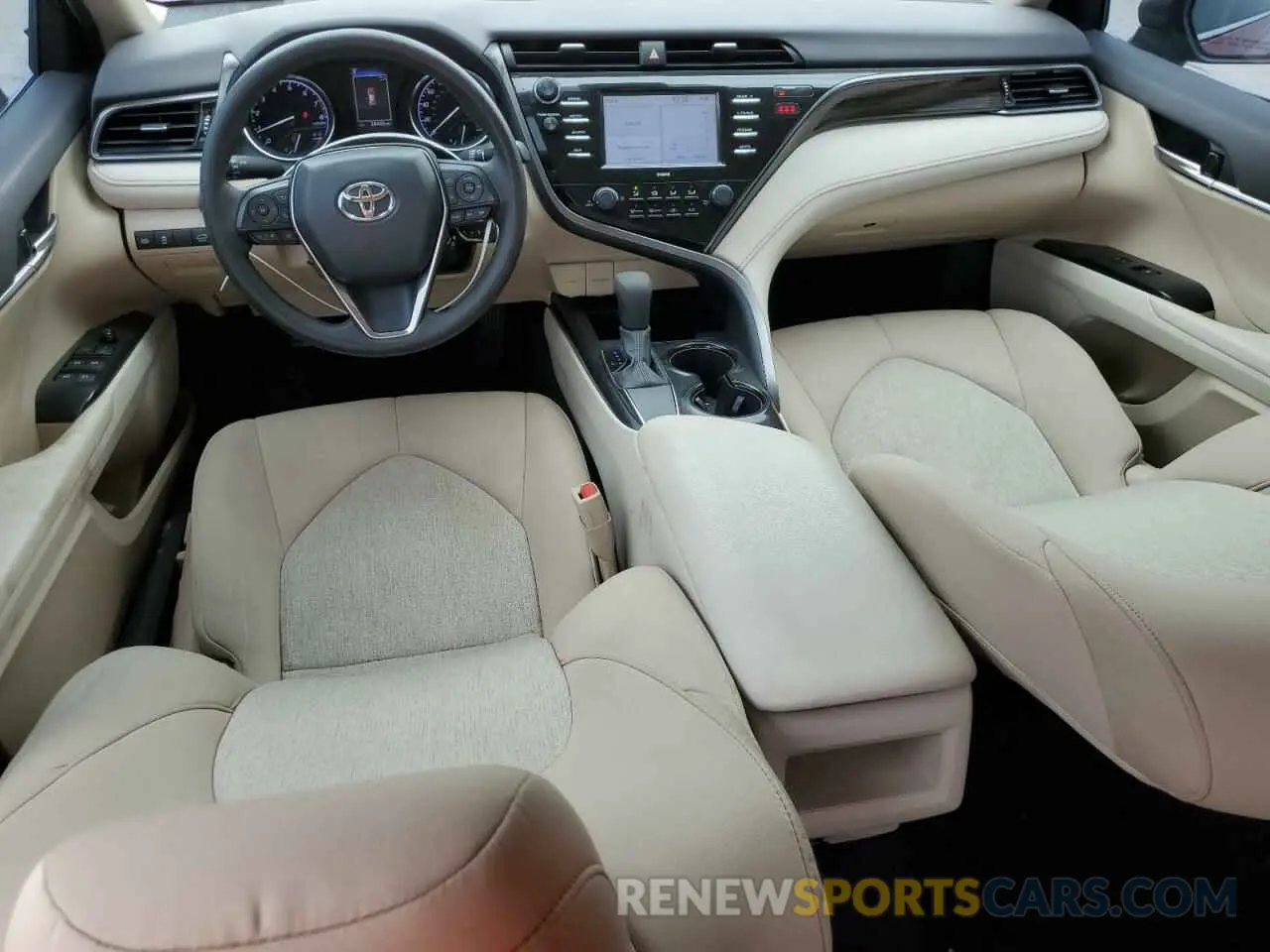 8 fotografías del automóvil dañado 4T1C11AK2LU387112 TOYOTA CAMRY 2020
