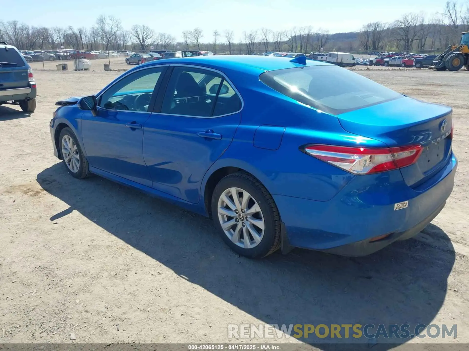 3 fotografías del automóvil dañado 4T1C11AK2LU391662 TOYOTA CAMRY 2020
