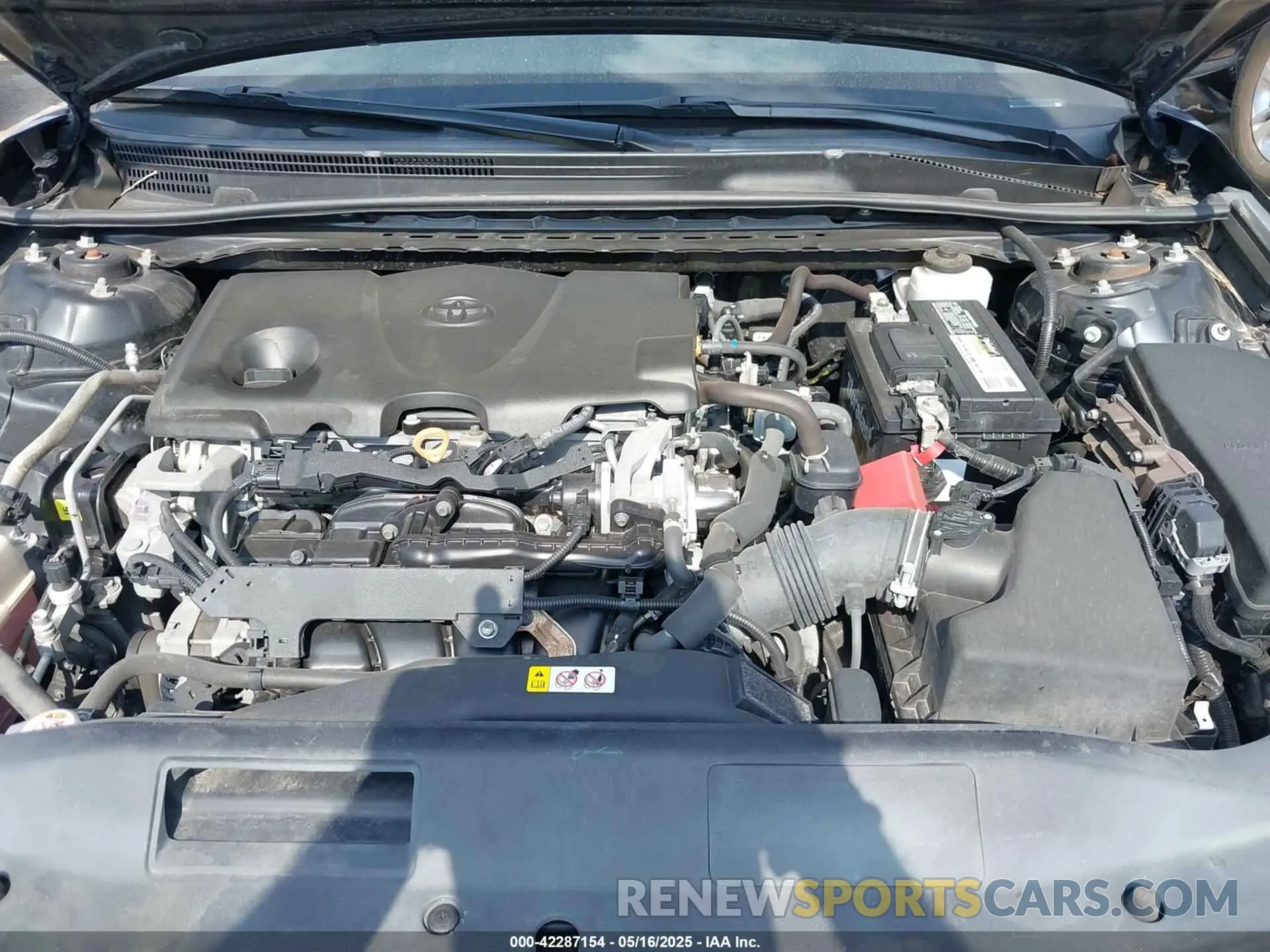 10 fotografías del automóvil dañado 4T1C11AK2LU873340 TOYOTA CAMRY 2020