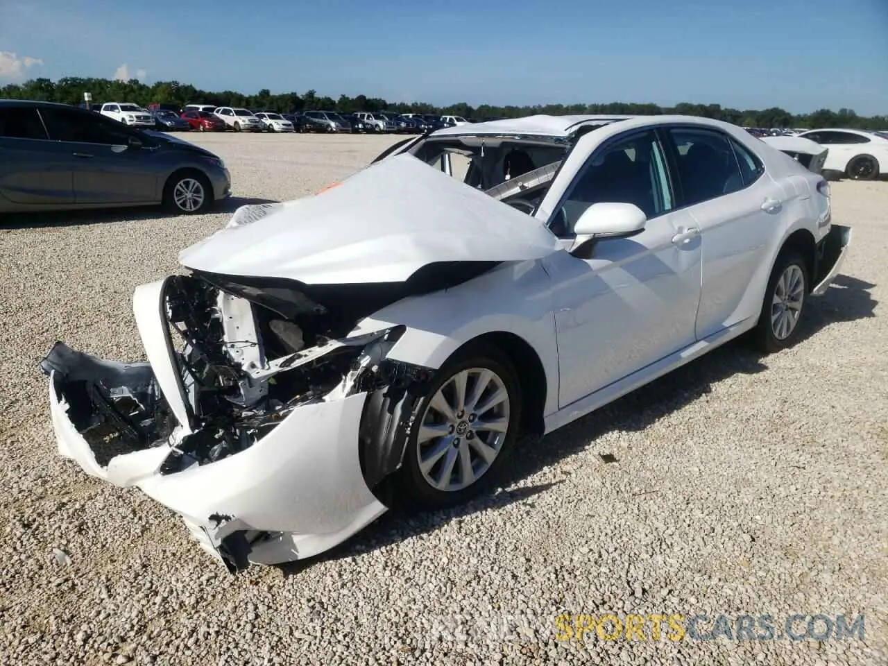 2 fotografías del automóvil dañado 4T1C11AK2LU874228 TOYOTA CAMRY 2020