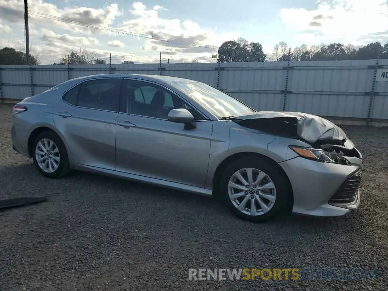 4 fotografías del automóvil dañado 4T1C11AK2LU899534 TOYOTA CAMRY 2020