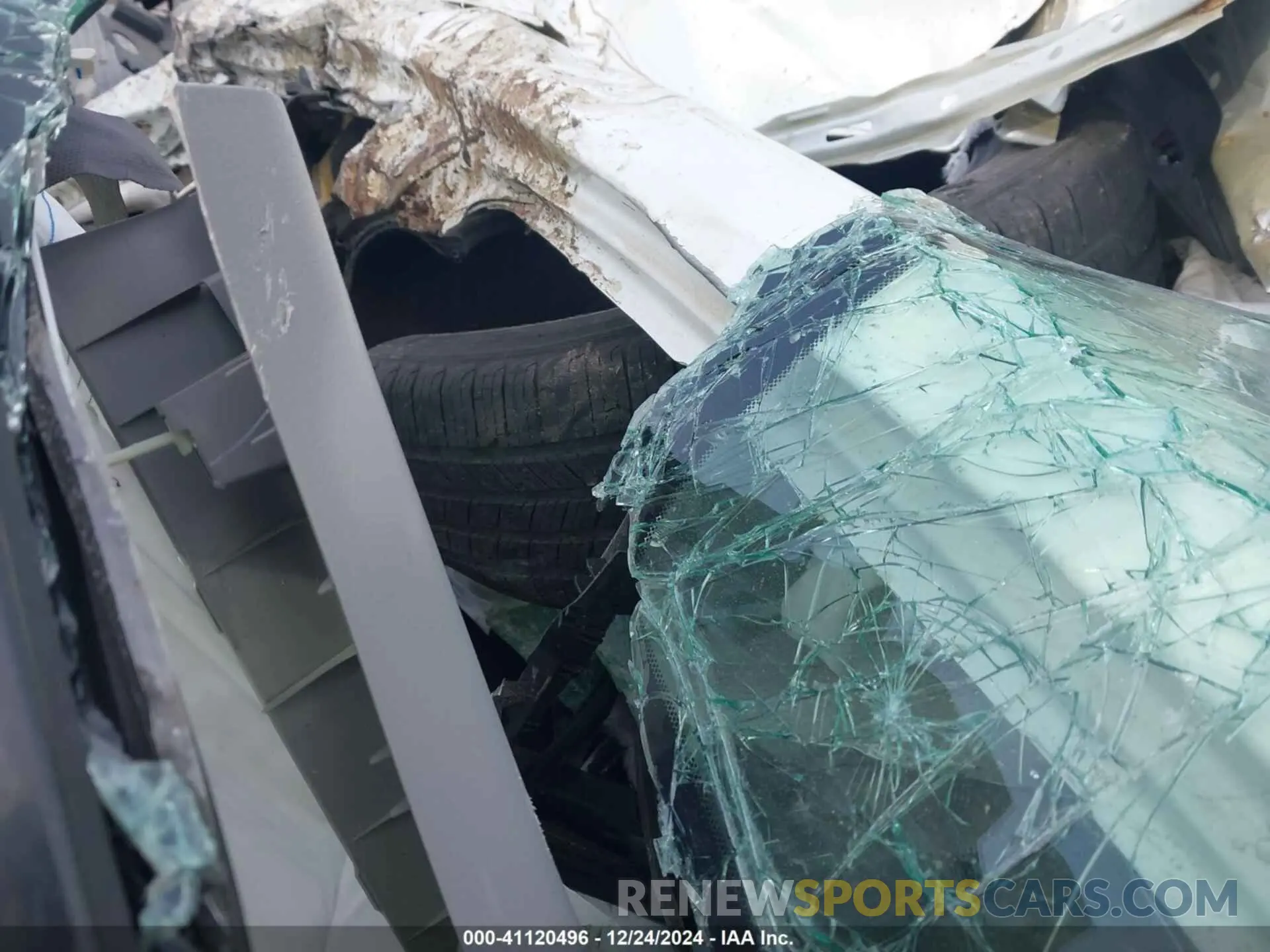 5 fotografías del automóvil dañado 4T1C11AK2LU909916 TOYOTA CAMRY 2020