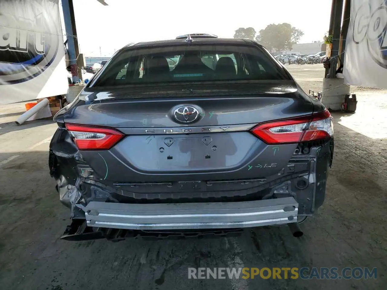 6 fotografías del automóvil dañado 4T1C11AK2LU924691 TOYOTA CAMRY 2020
