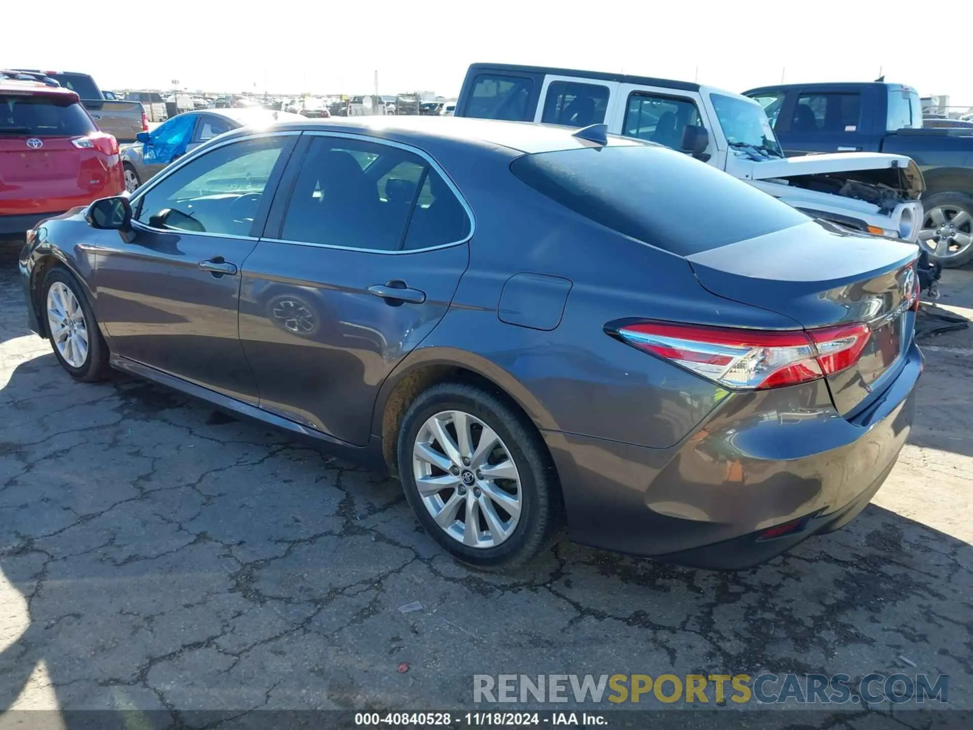 3 fotografías del automóvil dañado 4T1C11AK2LU934749 TOYOTA CAMRY 2020