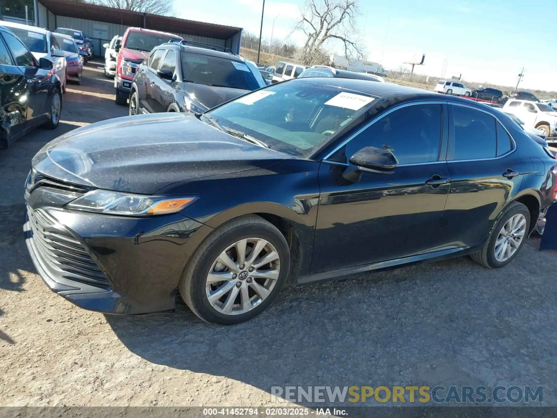 15 fotografías del automóvil dañado 4T1C11AK2LU945167 TOYOTA CAMRY 2020