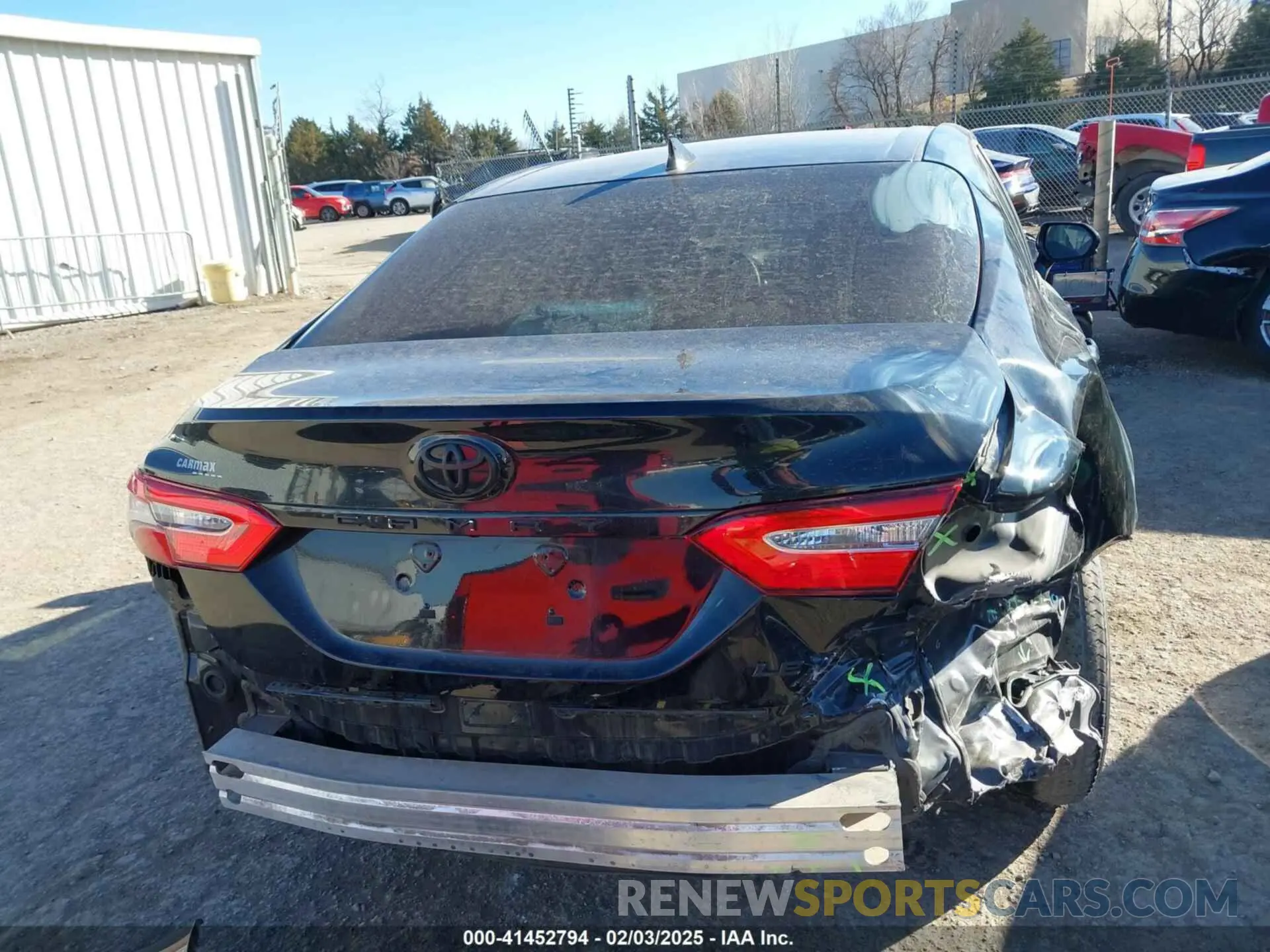 17 fotografías del automóvil dañado 4T1C11AK2LU945167 TOYOTA CAMRY 2020