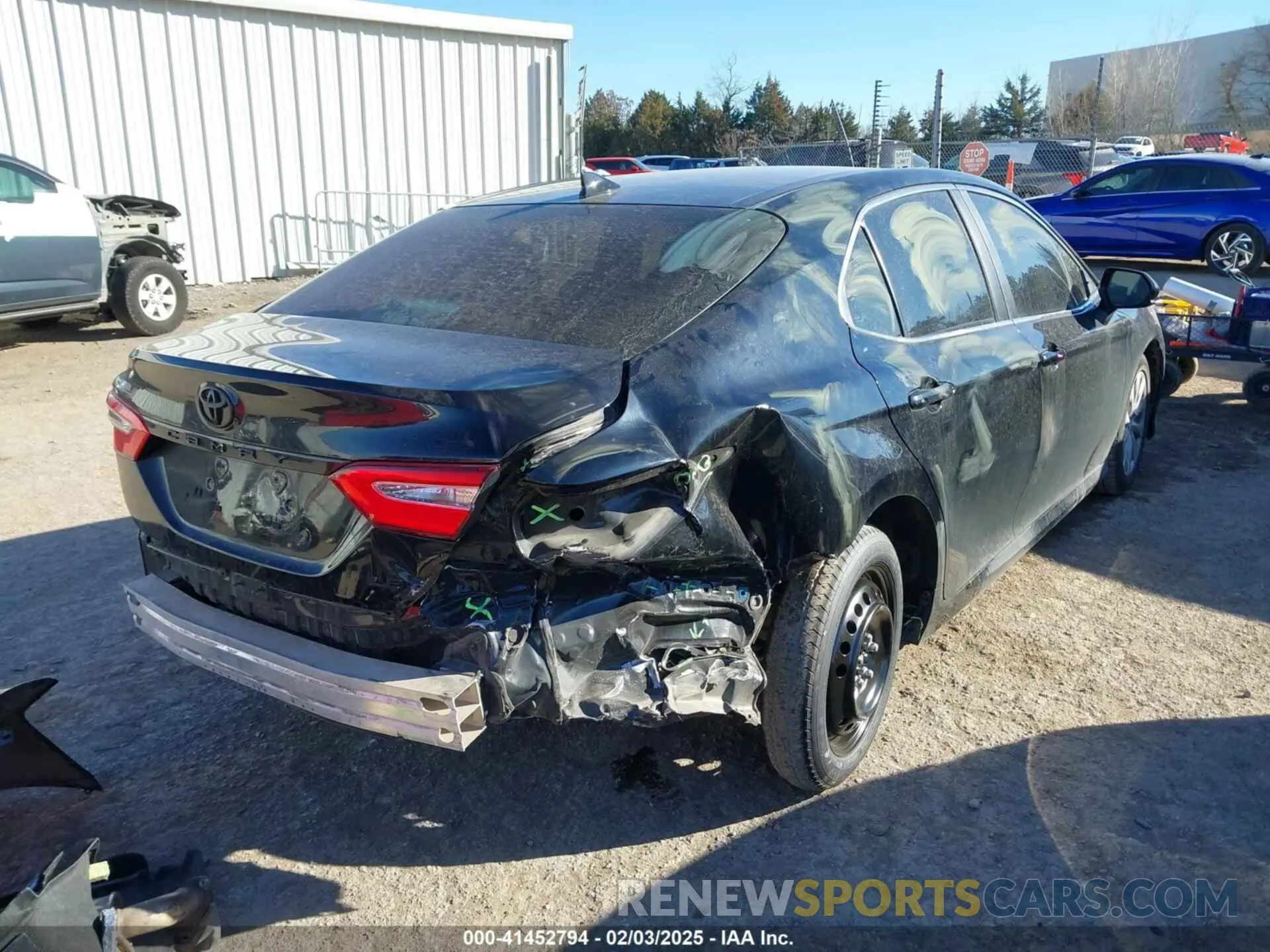 4 fotografías del automóvil dañado 4T1C11AK2LU945167 TOYOTA CAMRY 2020