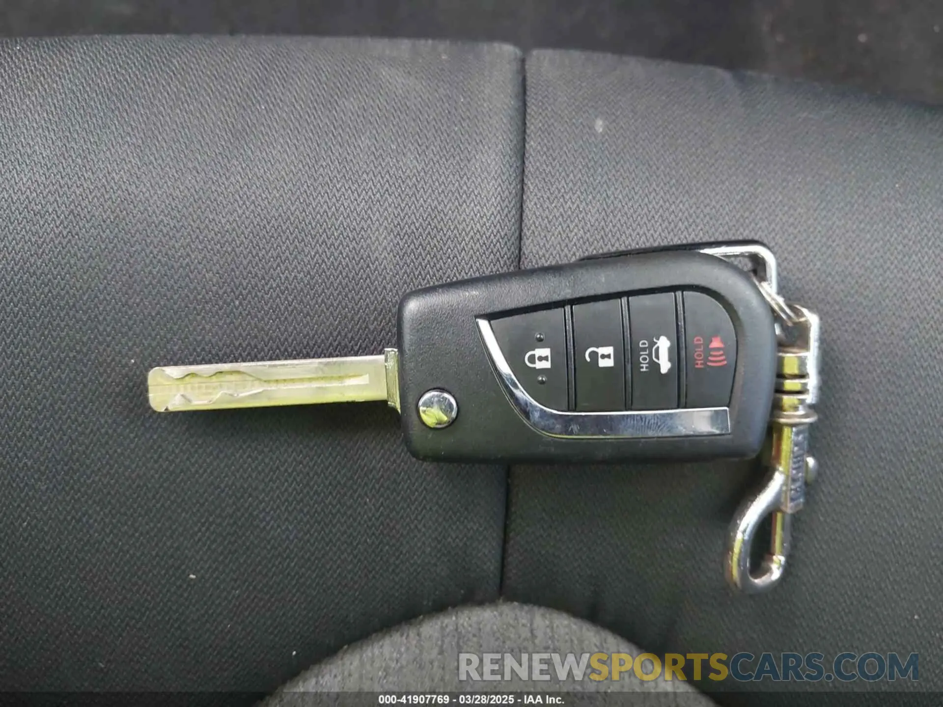 11 fotografías del automóvil dañado 4T1C11AK2LU950854 TOYOTA CAMRY 2020