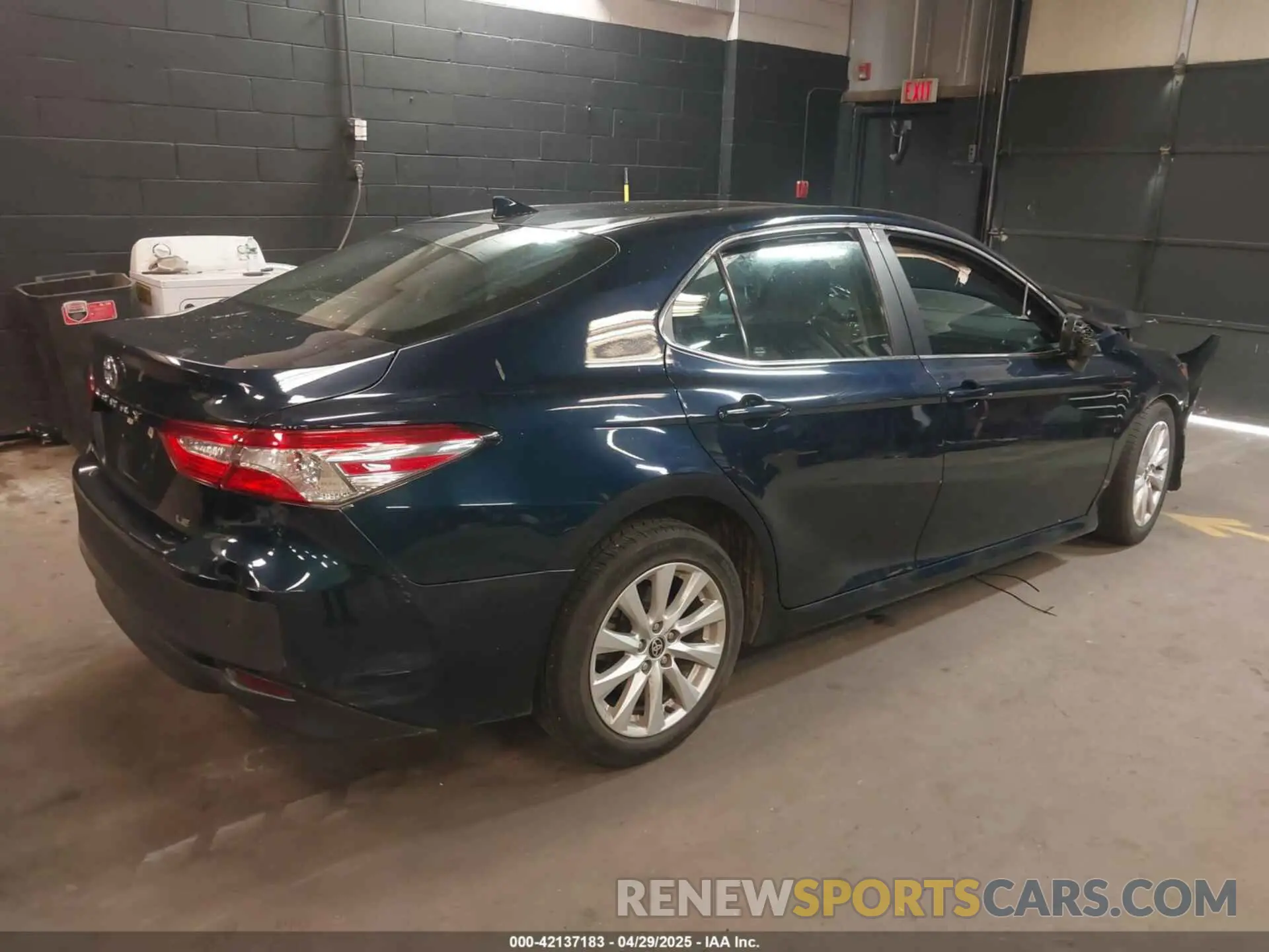4 fotografías del automóvil dañado 4T1C11AK2LU970425 TOYOTA CAMRY 2020