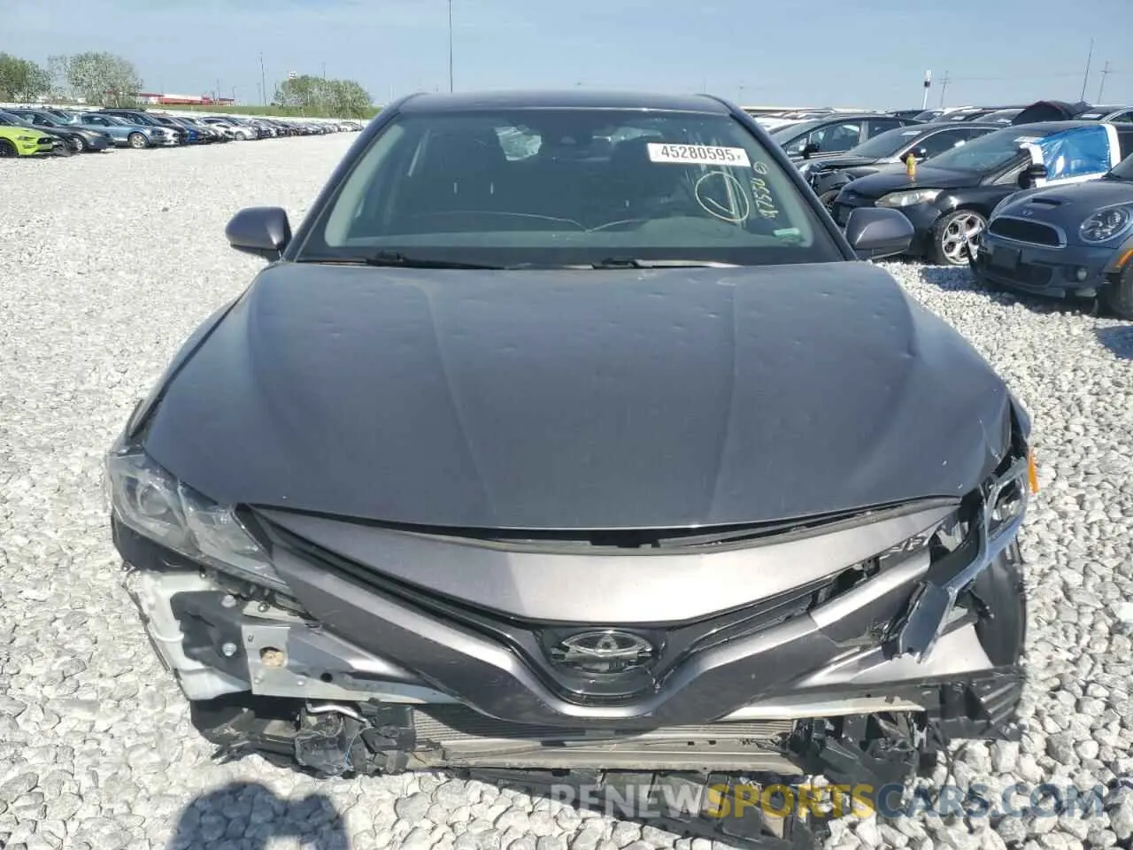 5 fotografías del automóvil dañado 4T1C11AK2LU975561 TOYOTA CAMRY 2020